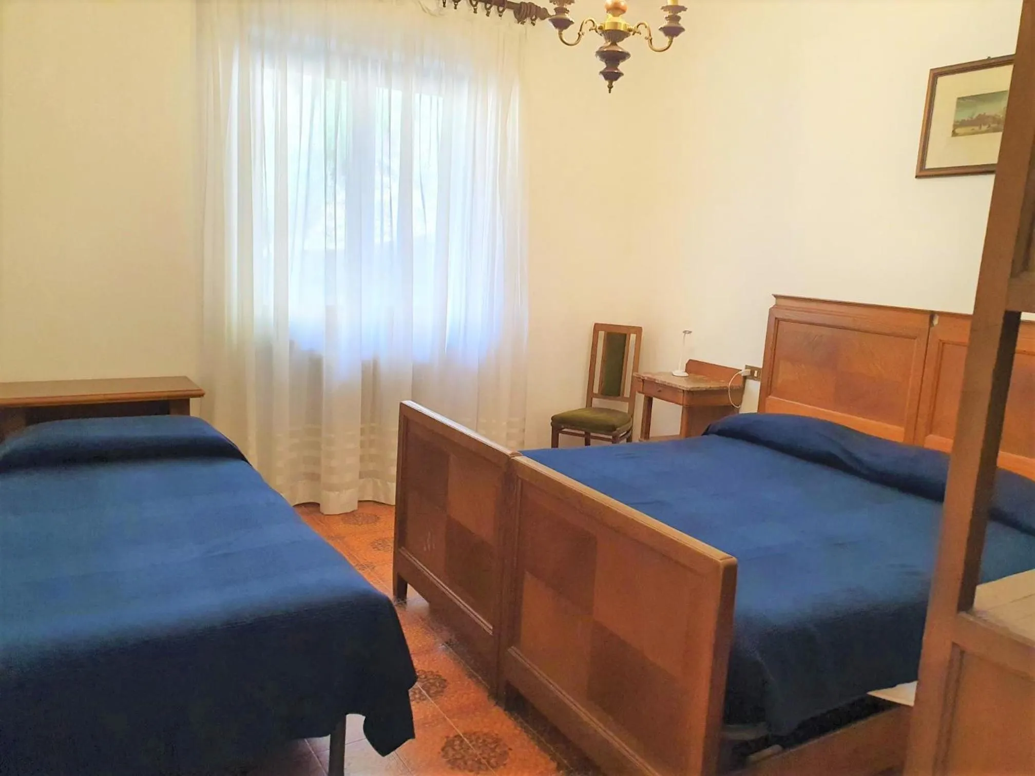 Photo of the whole room in Hotel Madonna di Luciago