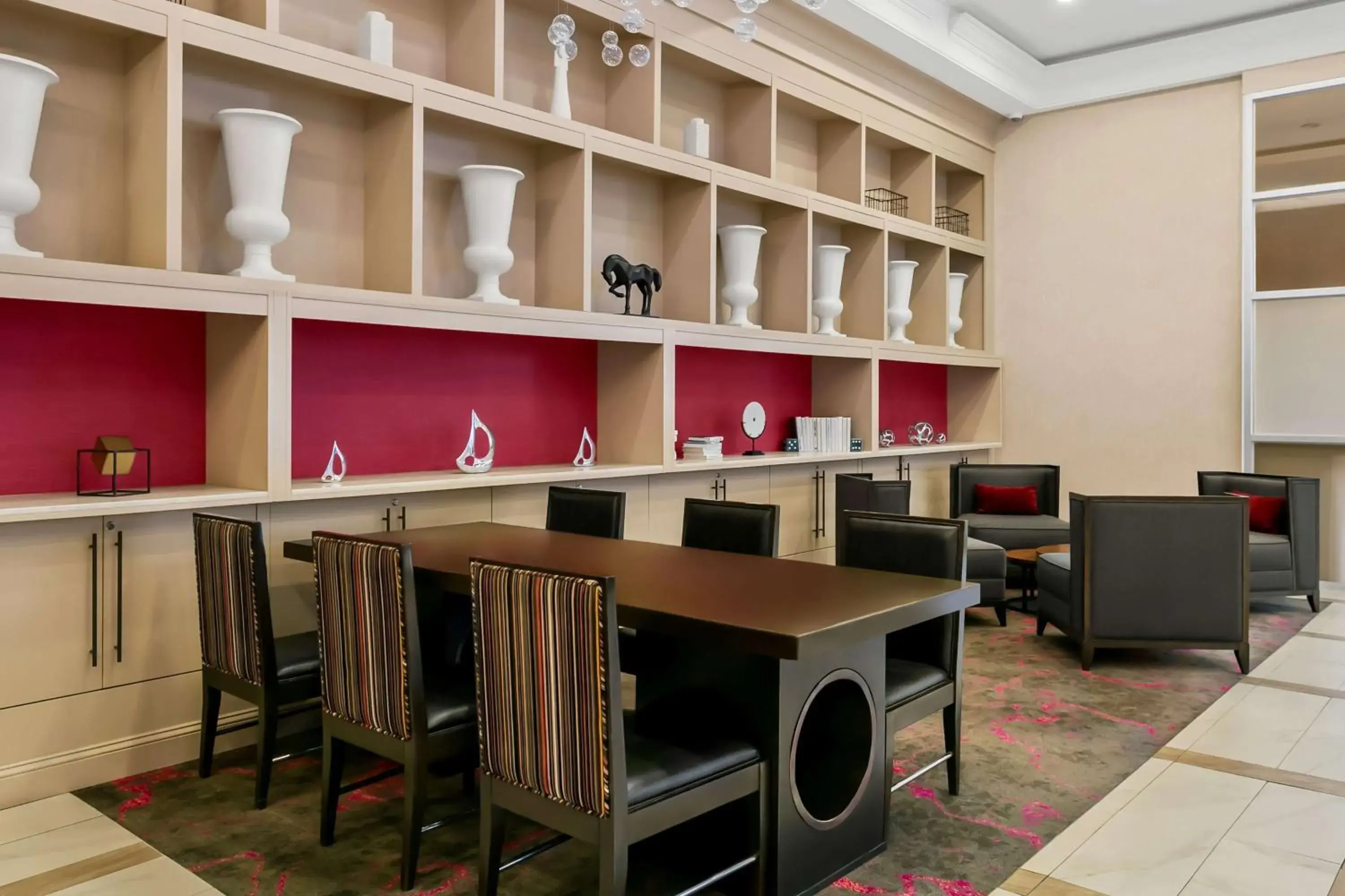 Lobby or reception in Delta Hotels by Marriott Baltimore Inner Harbor Lobby or reception in Delta Hotels by Marriott Baltimore Inner Harbor