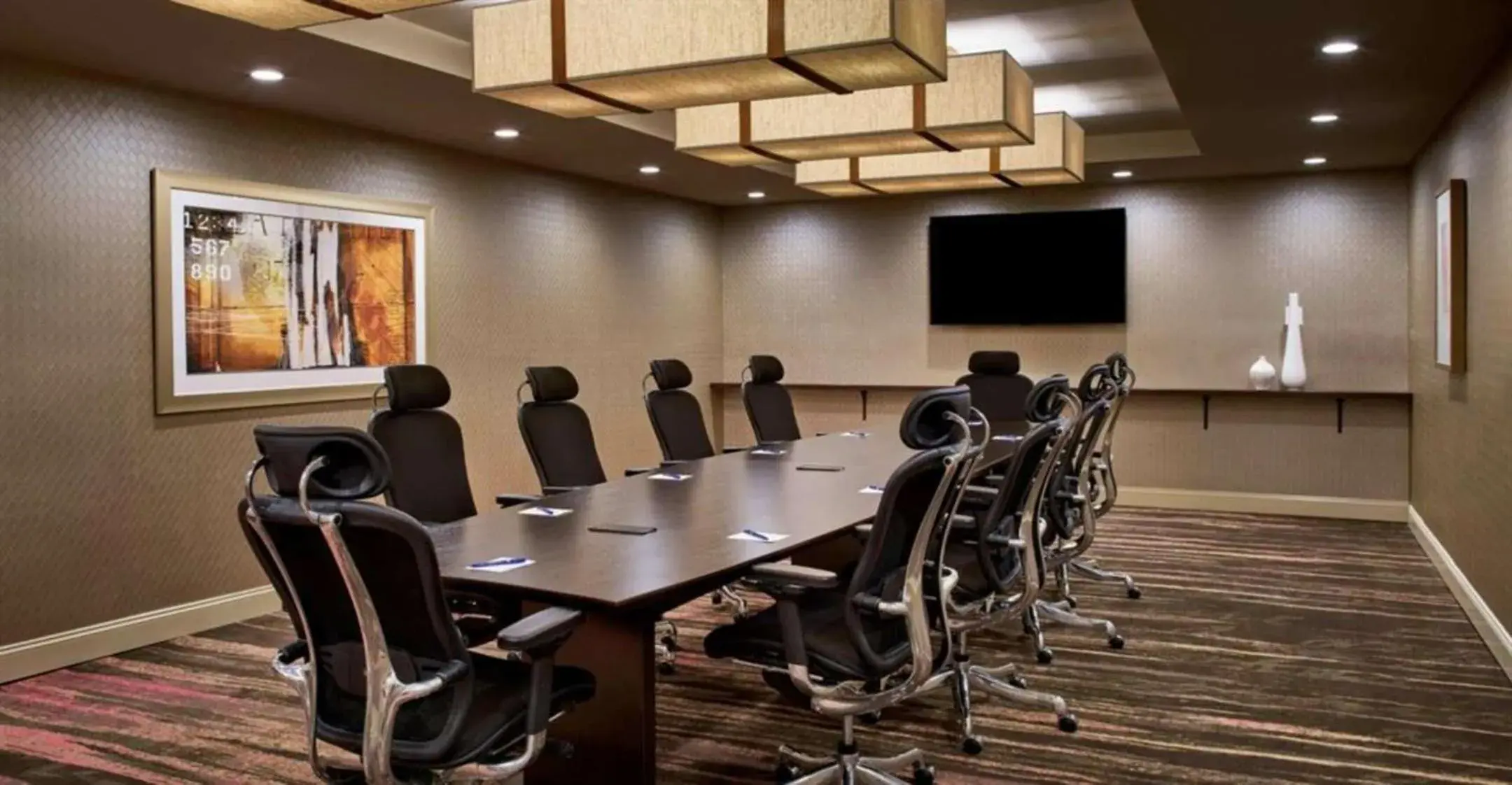 Meeting/conference room in Delta Hotels by Marriott Baltimore Inner Harbor Meeting/conference room in Delta Hotels by Marriott Baltimore Inner Harbor