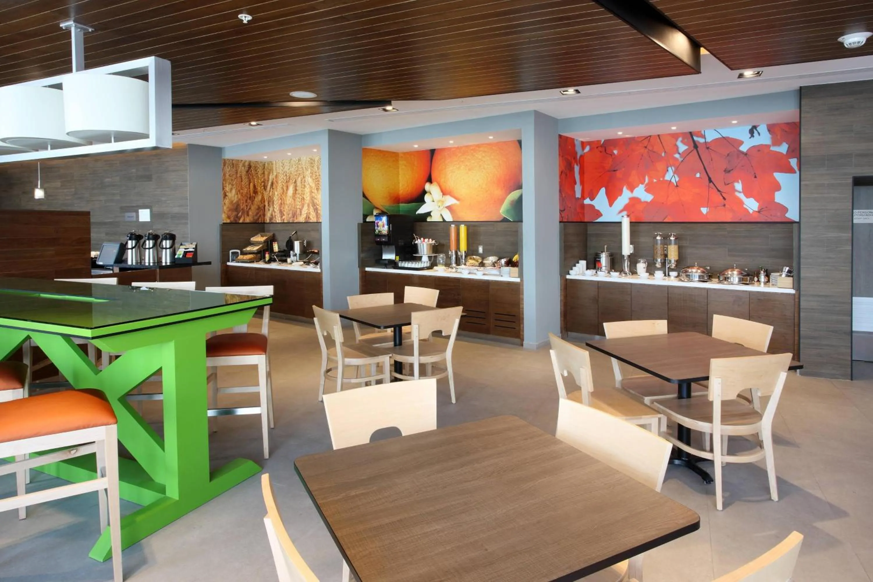 Breakfast in Fairfield Inn & Suites by Marriott Mexico City Vallejo