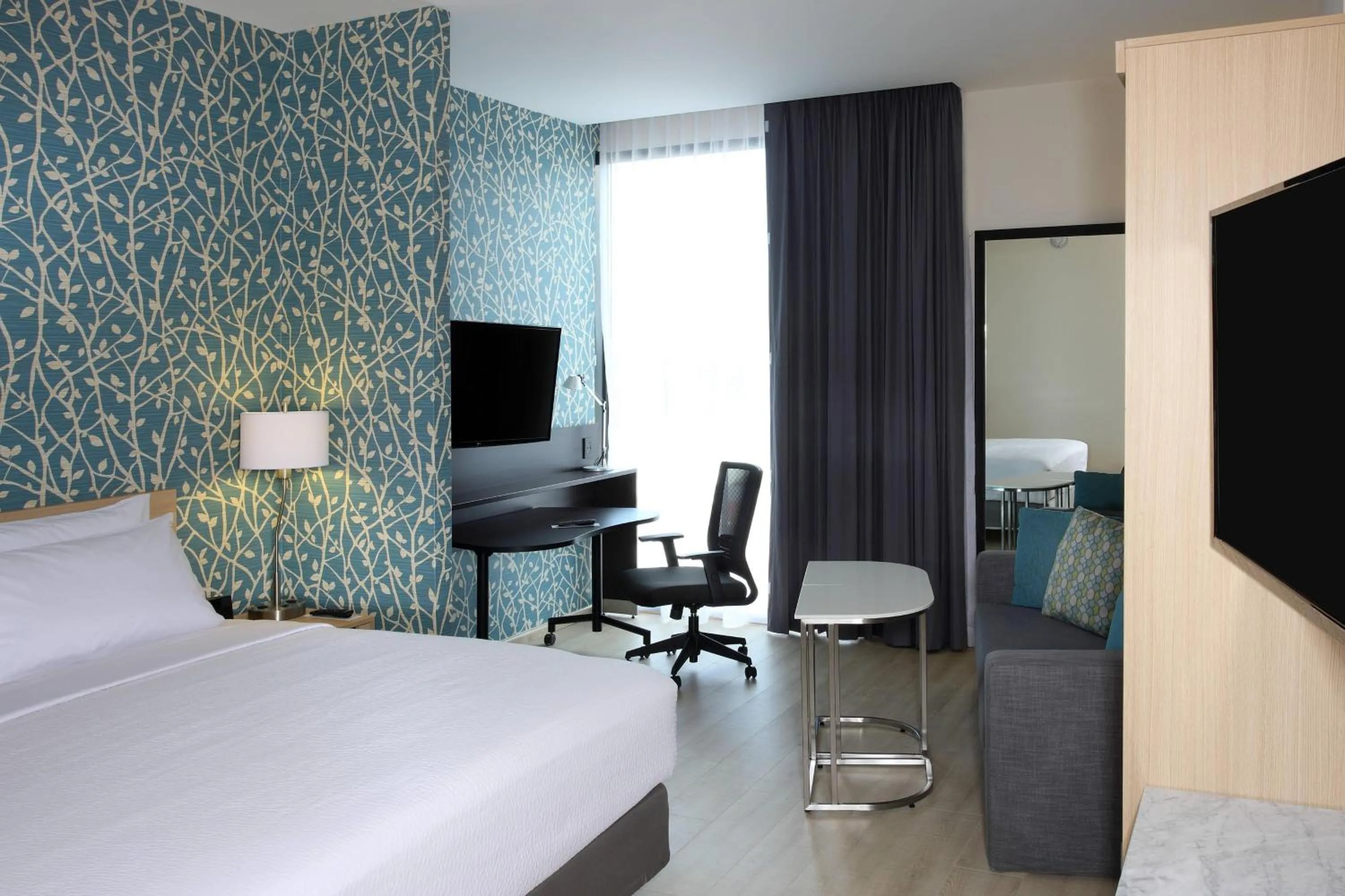 Photo of the whole room, Bed in Fairfield Inn & Suites by Marriott Mexico City Vallejo