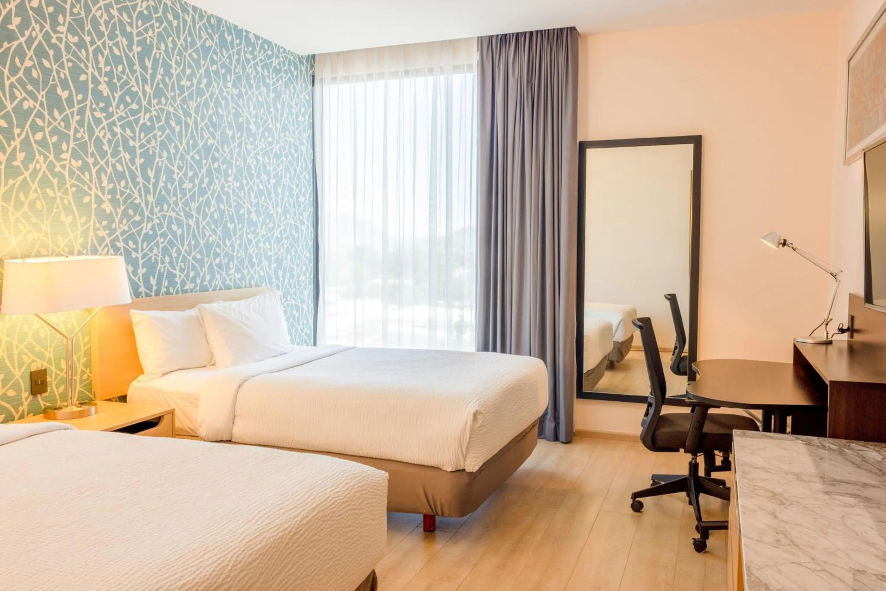 Photo of the whole room, Bed in Fairfield Inn & Suites by Marriott Mexico City Vallejo