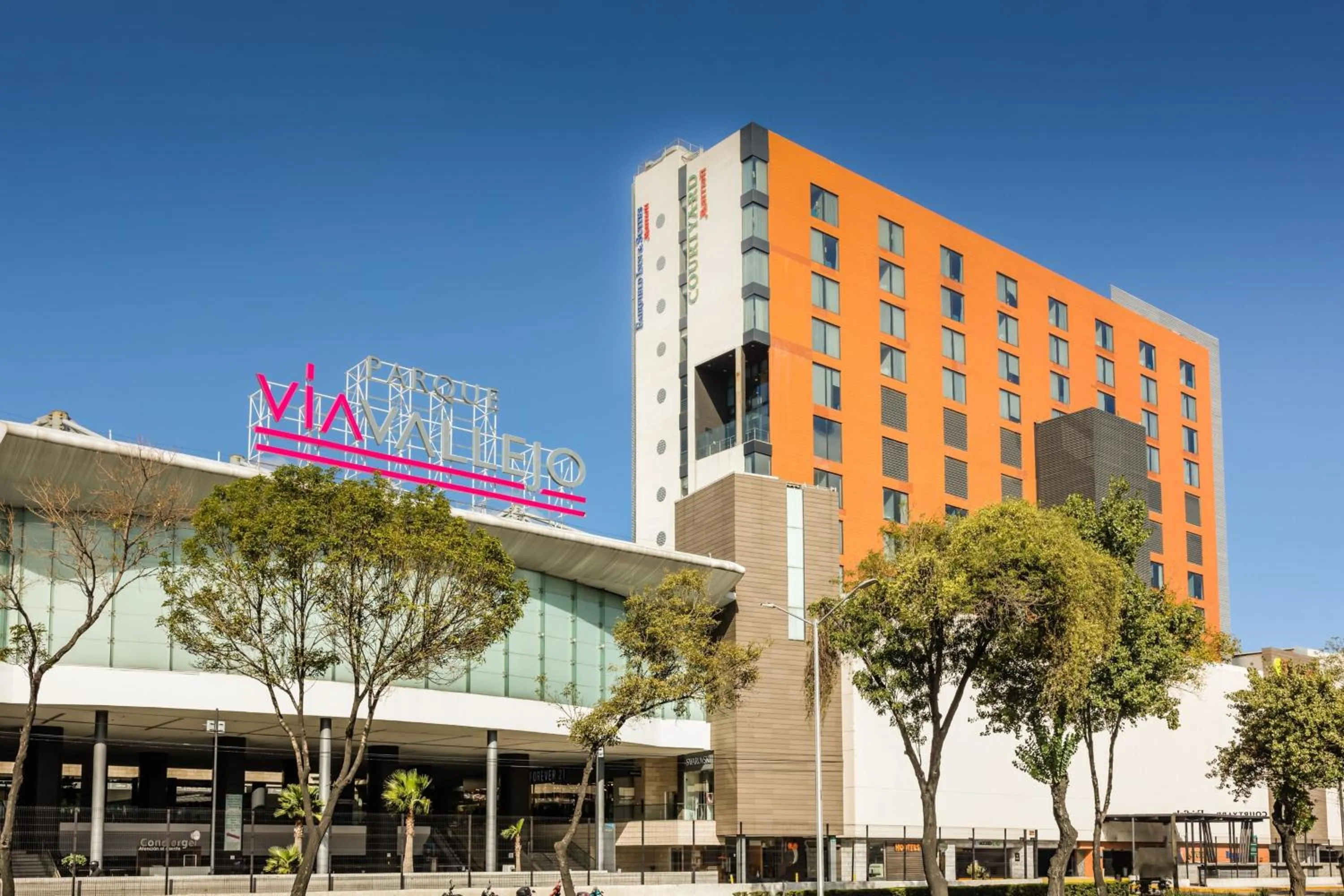 Property building in Fairfield Inn & Suites by Marriott Mexico City Vallejo