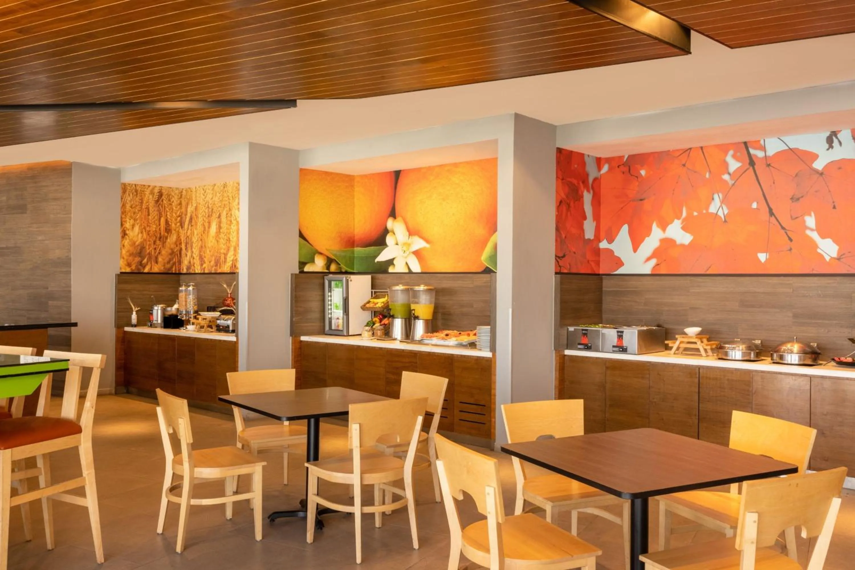 Restaurant/places to eat in Fairfield Inn & Suites by Marriott Mexico City Vallejo
