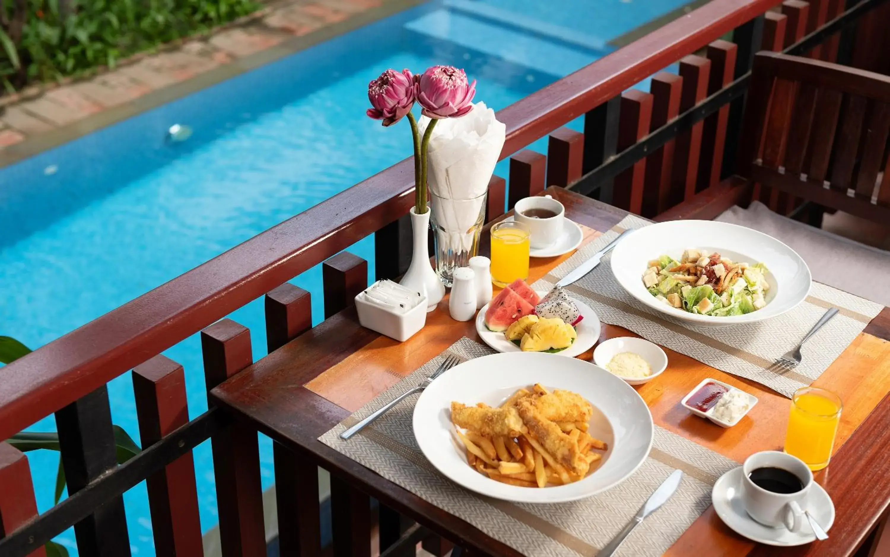 Food and drinks in Indra Angkor Residence Food and drinks in Indra Angkor Residence