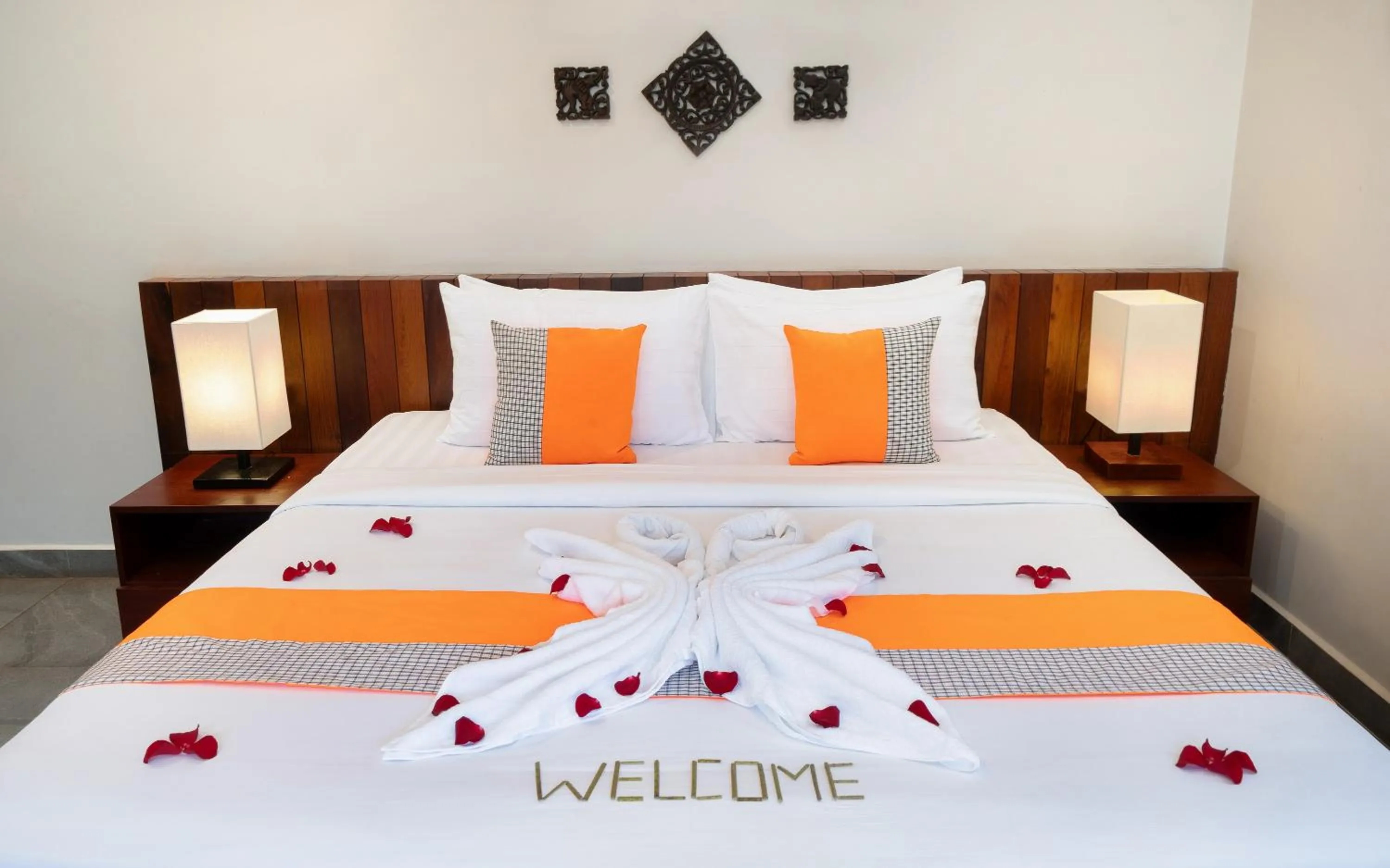 Bed in Indra Angkor Residence