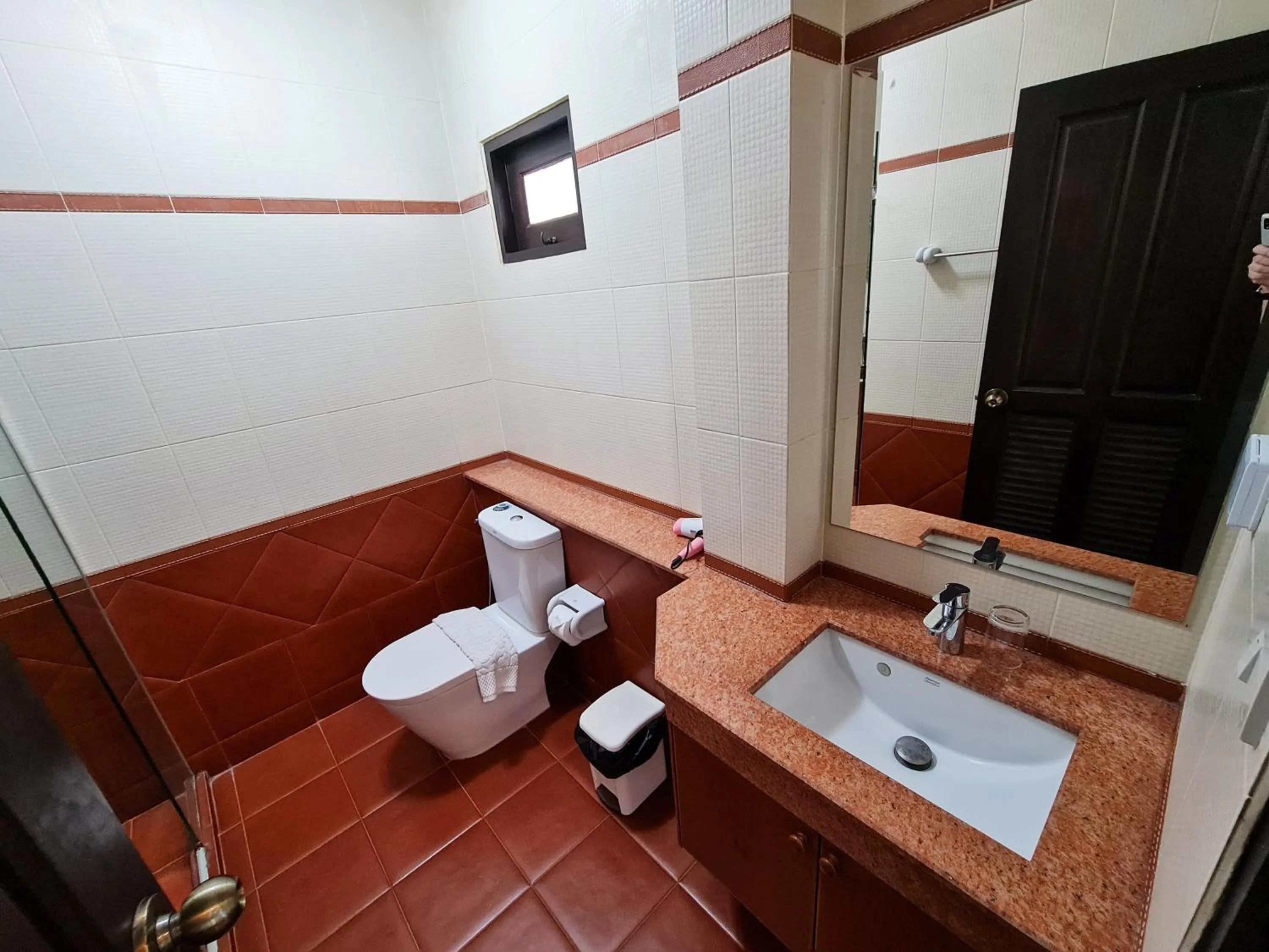 Bathroom in รมิดา พูล วิลล่า พัทยา Ramida Pool Villa Pattaya