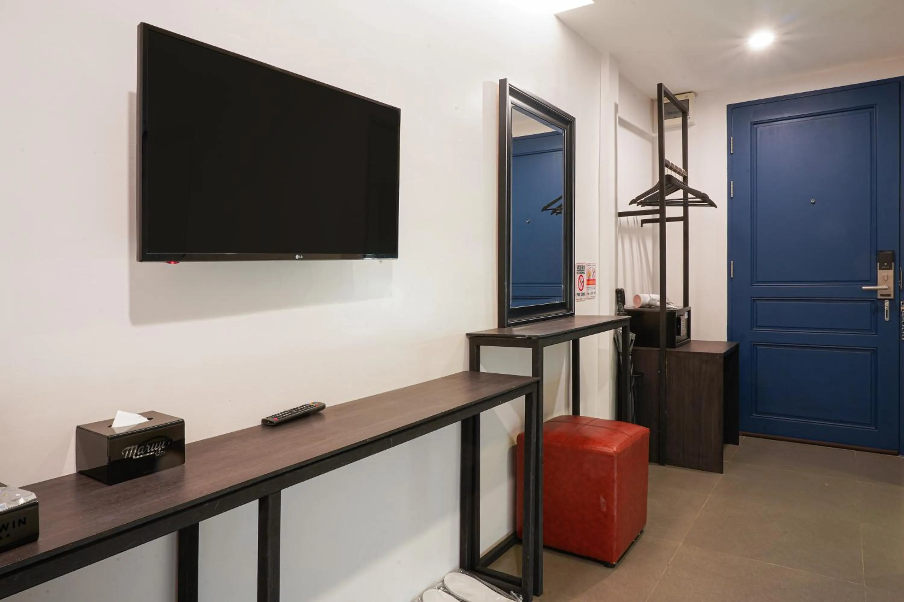 TV and multimedia in Marwin Space