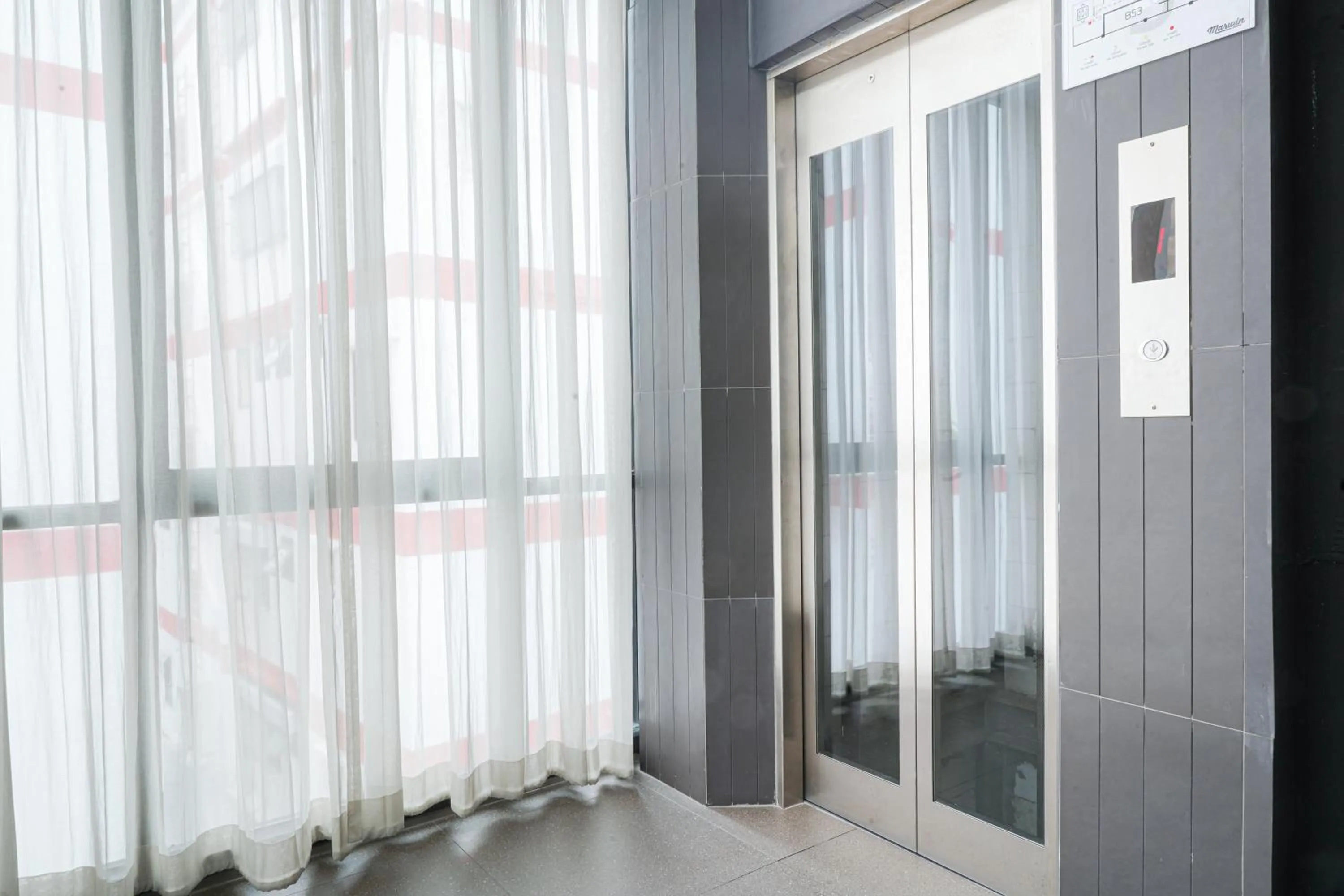 elevator in Marwin Space