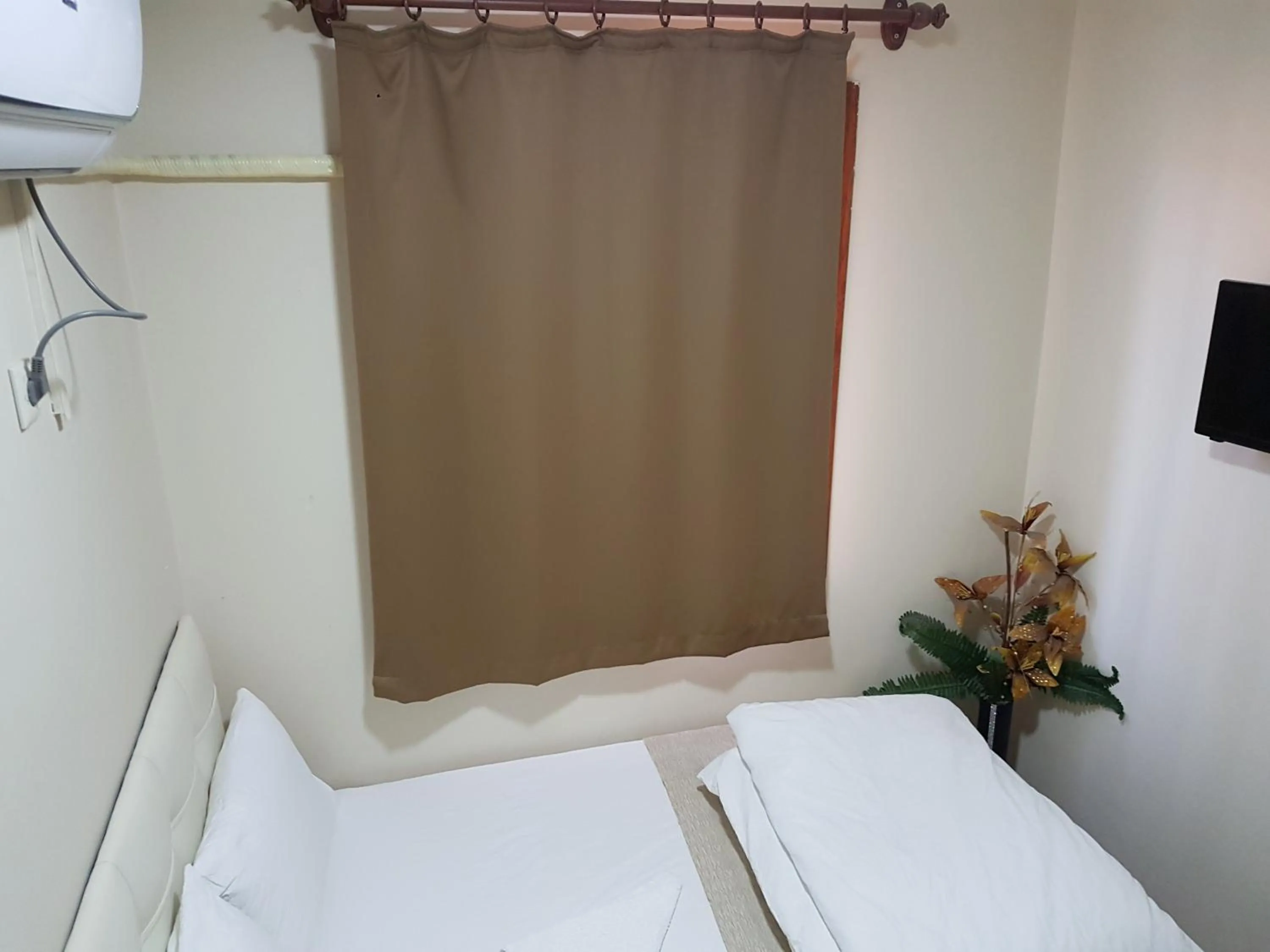 Bed in Agora Park Hotel