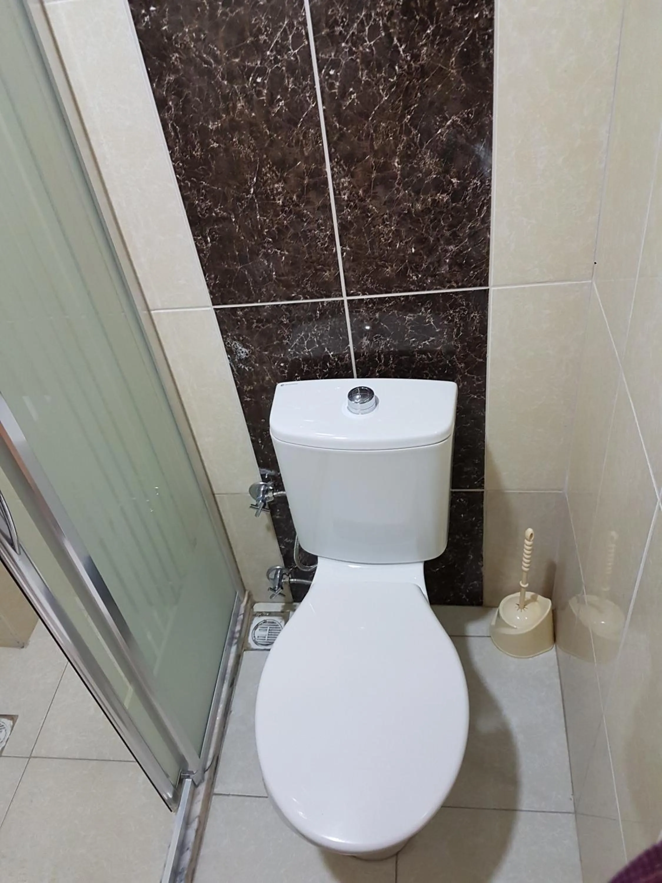 Toilet in Agora Park Hotel