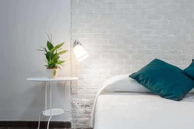 Decorative detail, Bed in B&B Glicini