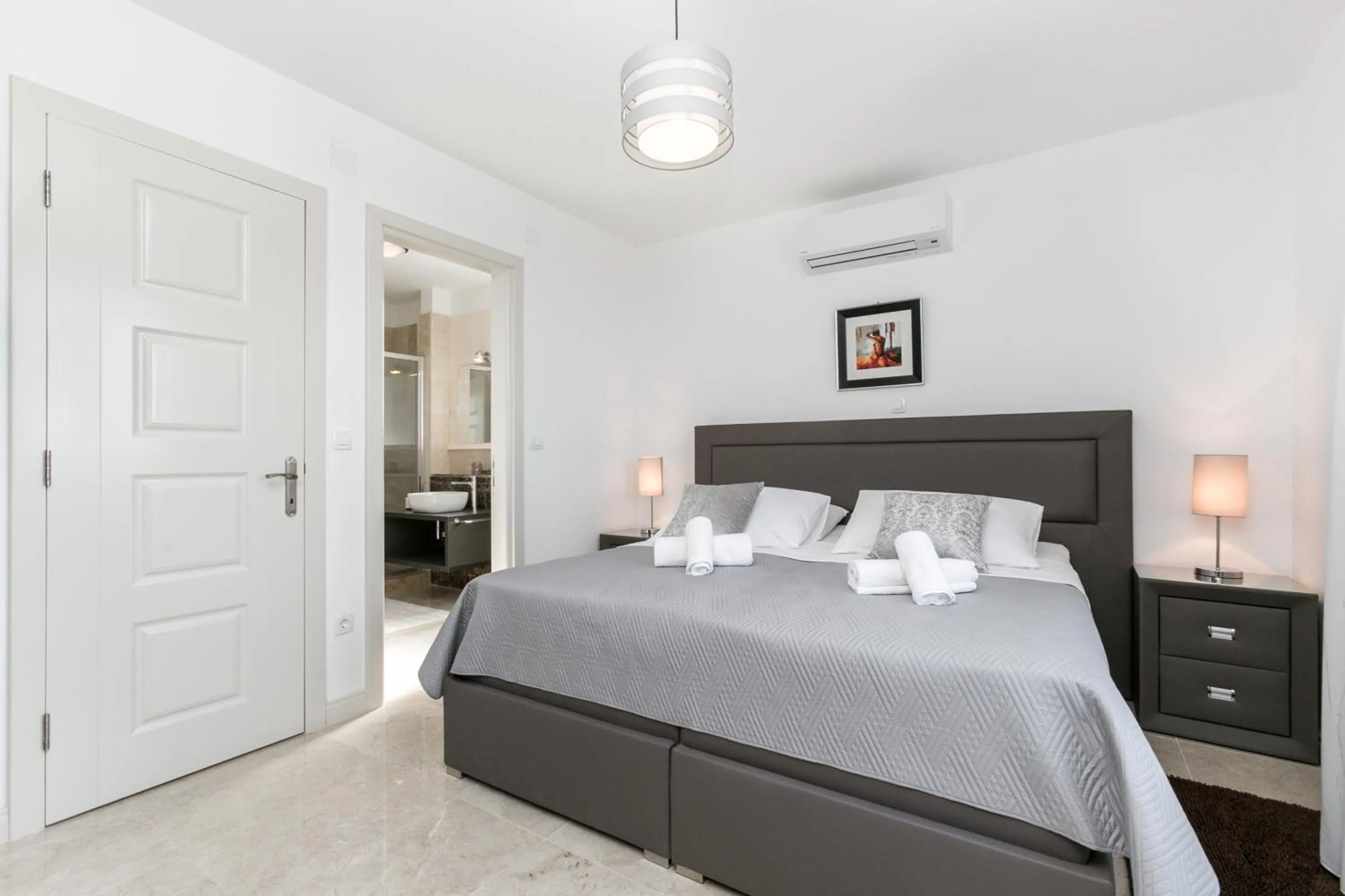 Bedroom, Bed in Villa Toma - Private Estate