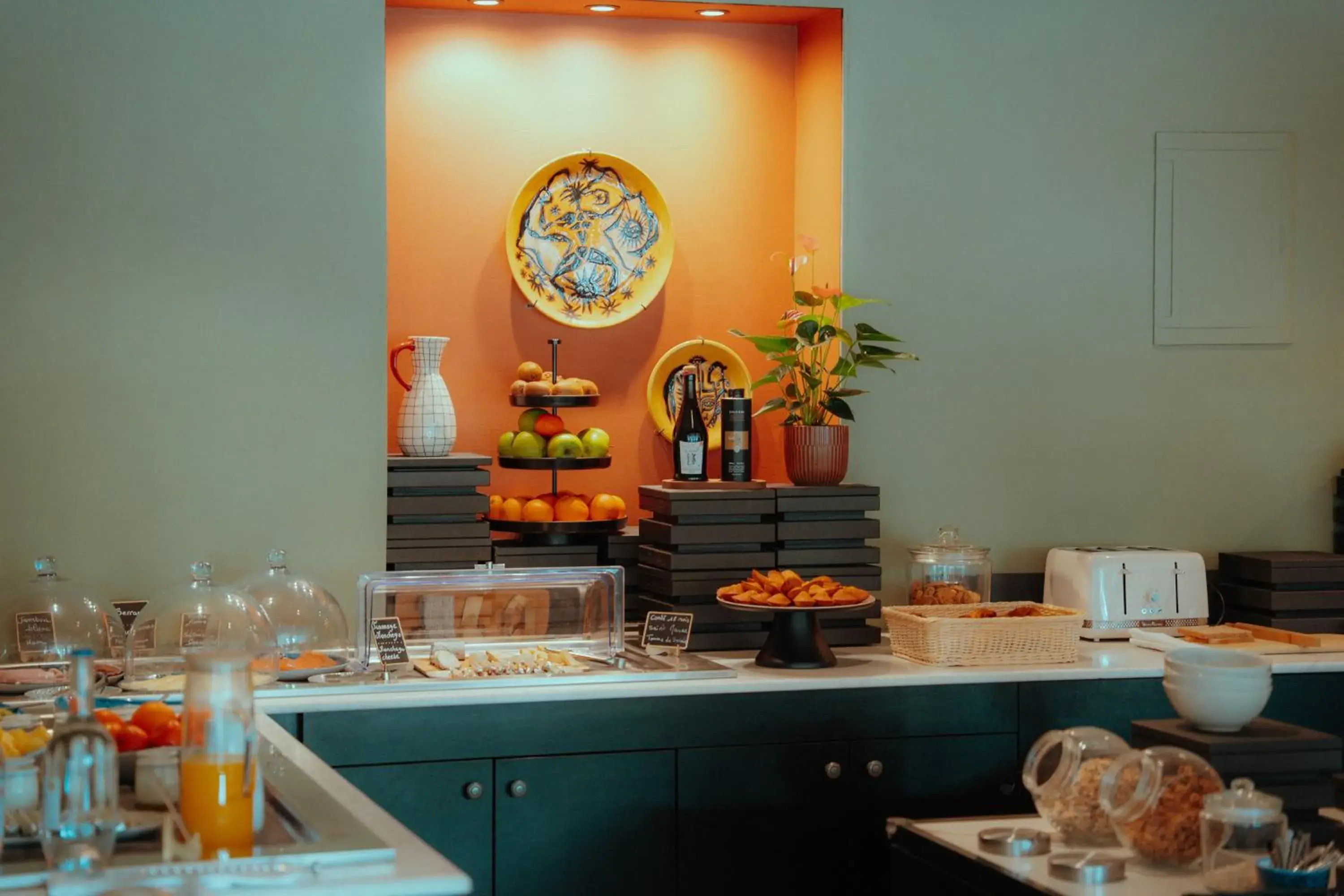 Breakfast in Villa Duflot Hôtel & Spa Perpignan Breakfast in Villa Duflot Hôtel & Spa Perpignan