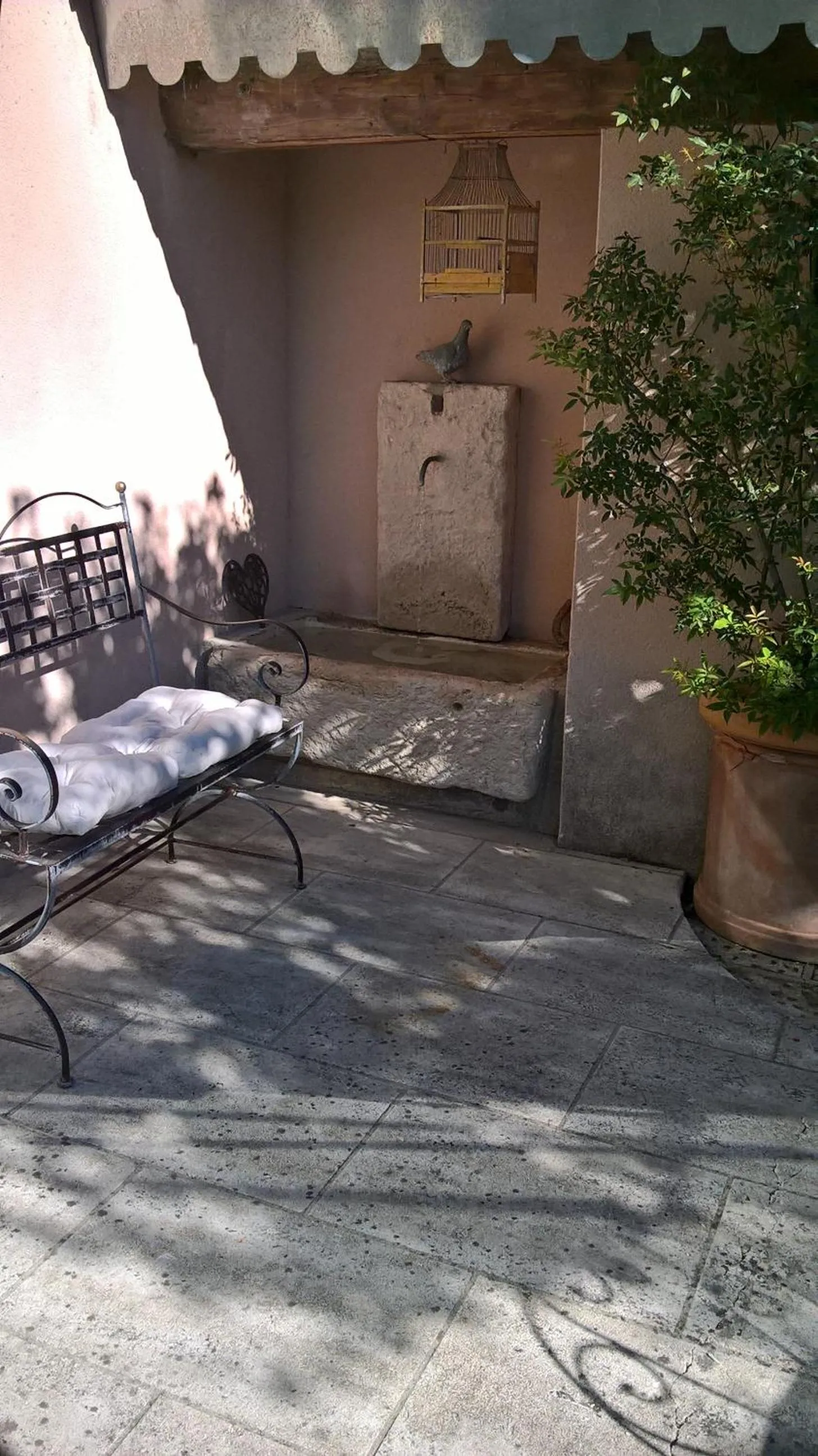 Patio in Les grands pins