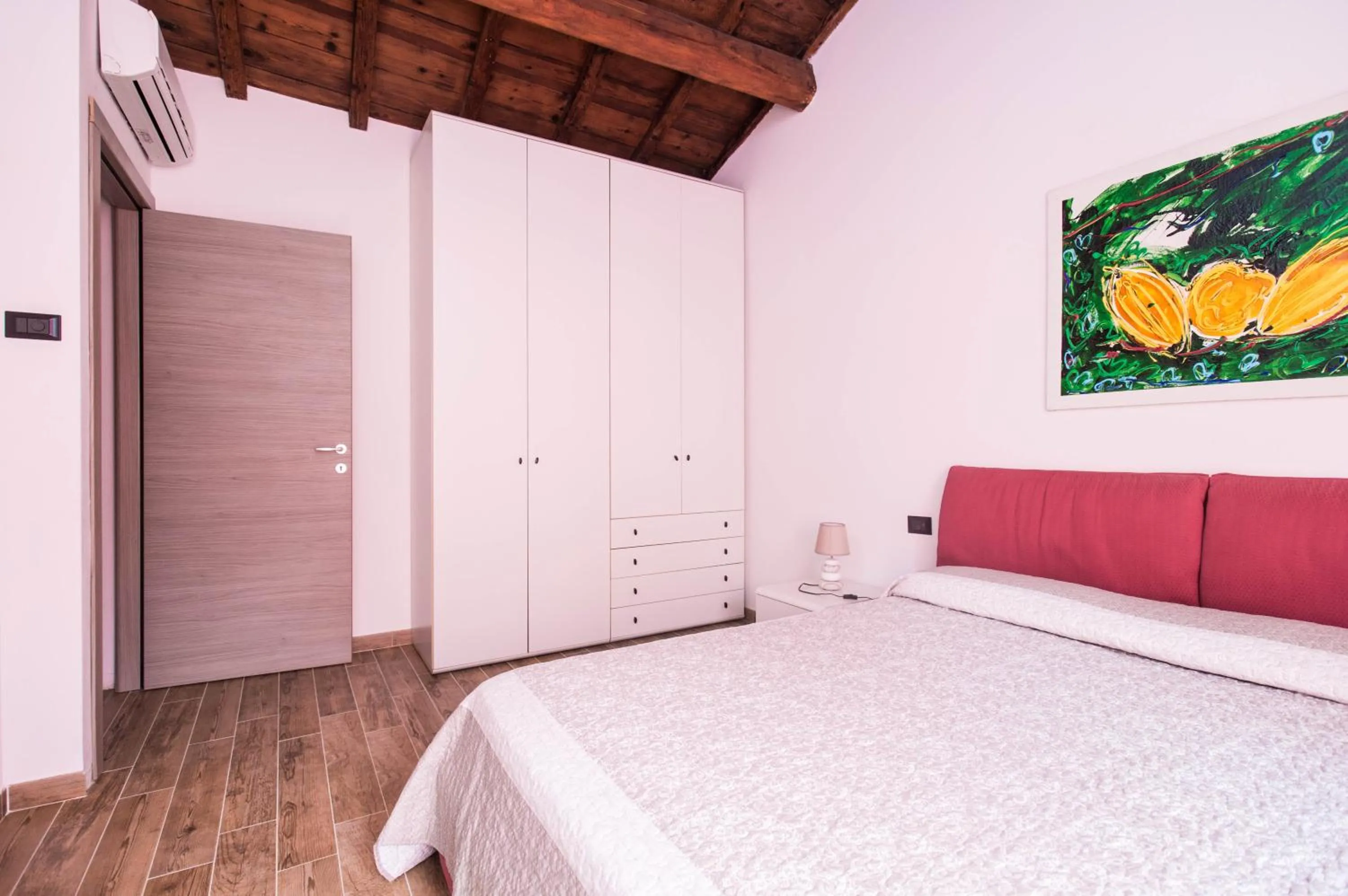 Bed in Villa Broglia House