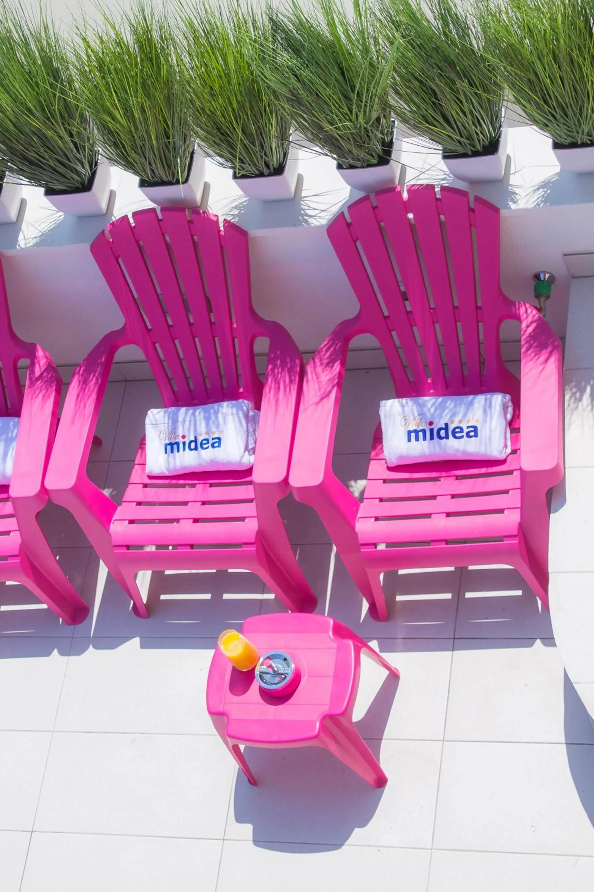 Swimming pool in Villa Midea