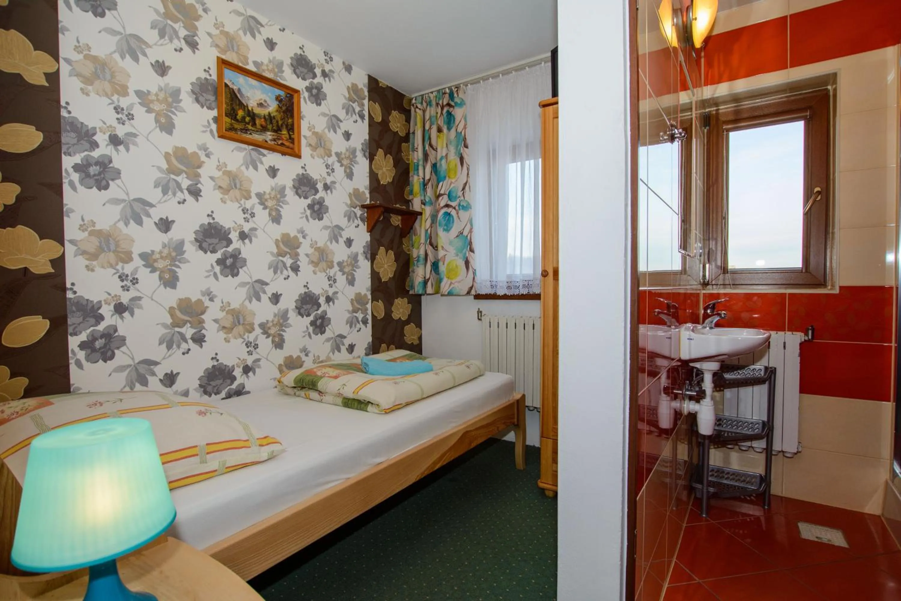 Bed in Chatka U Hazy - Regionalne Pokoje Zakopane