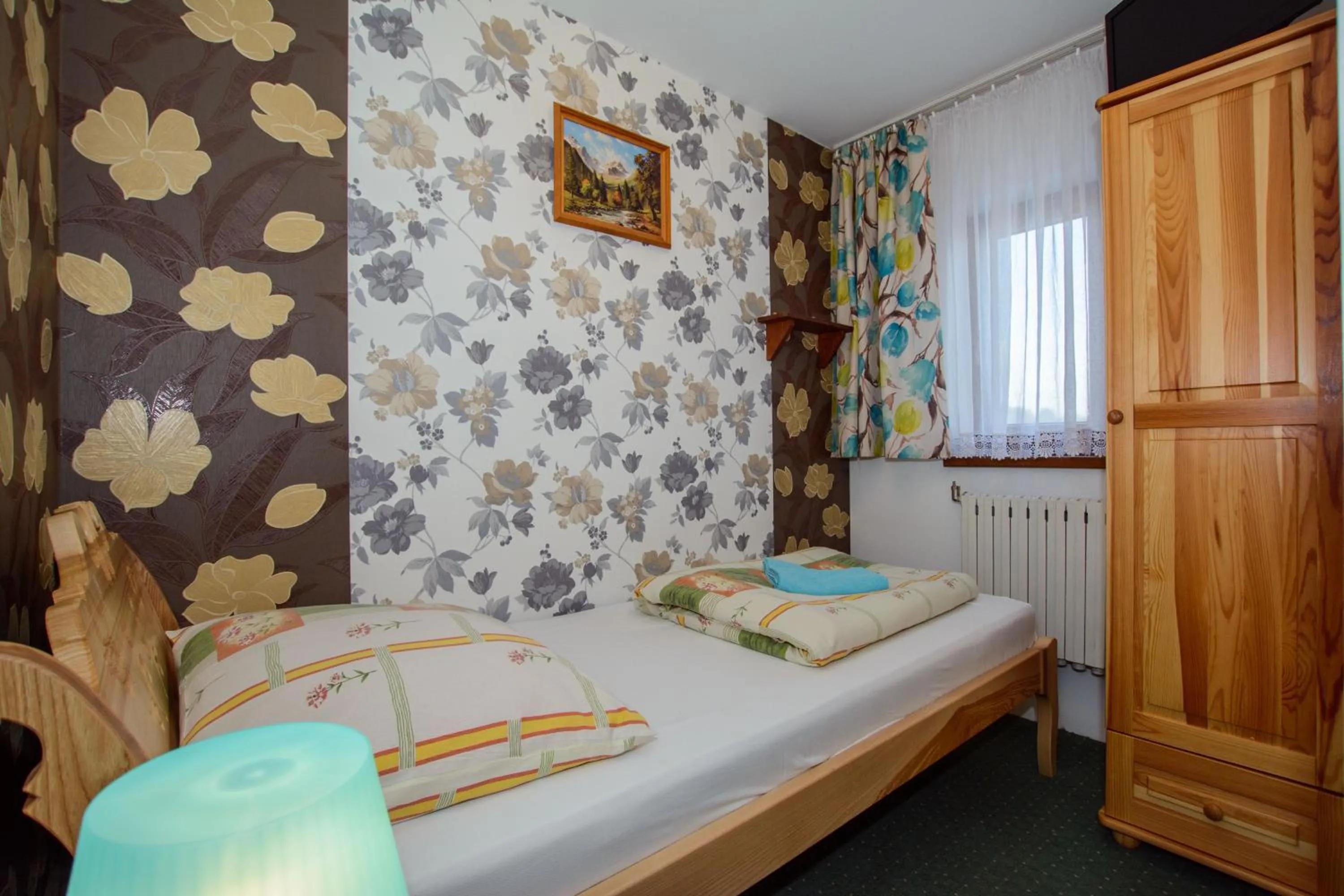 Bed in Chatka U Hazy - Regionalne Pokoje Zakopane