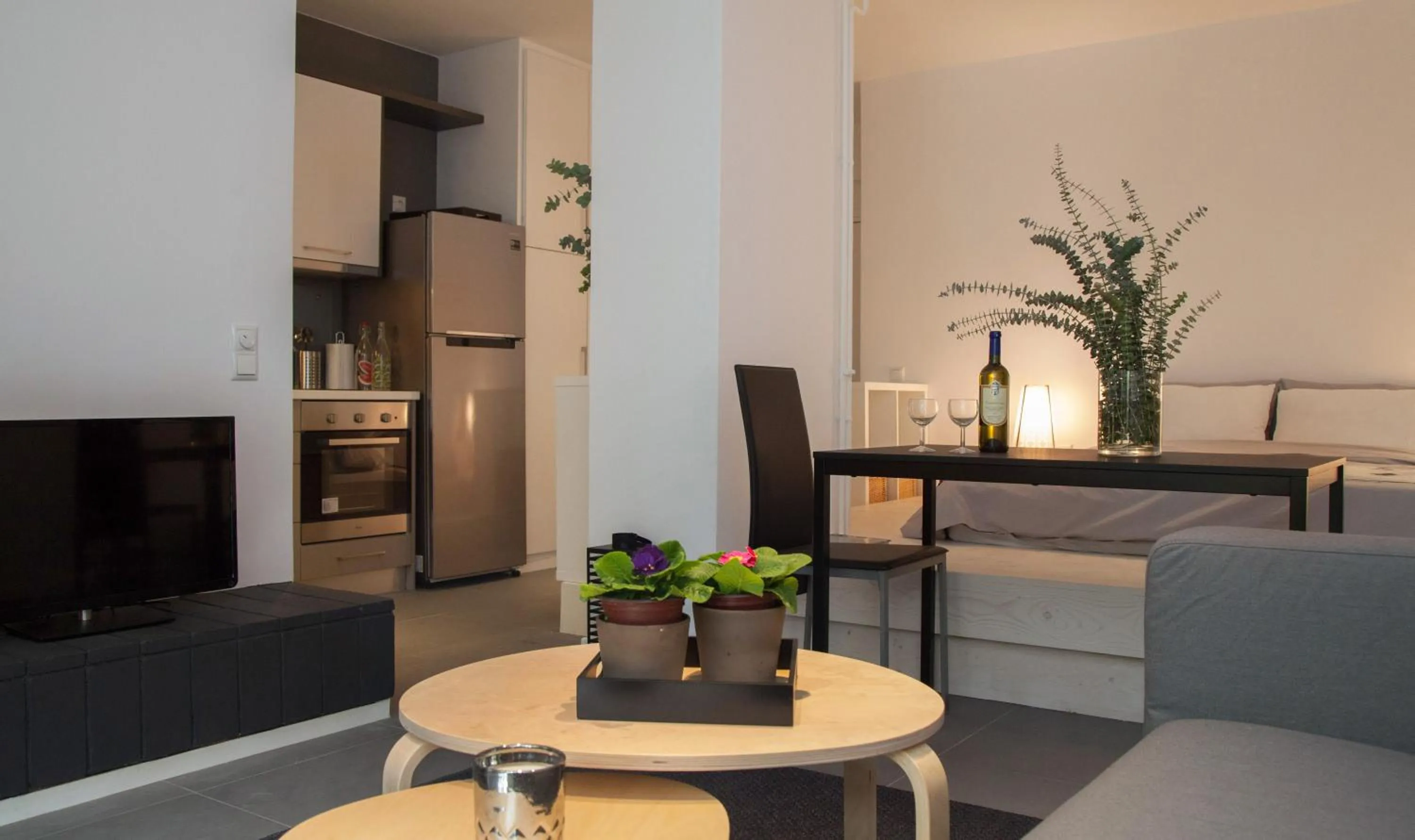Living room in Homz Studios Faliro