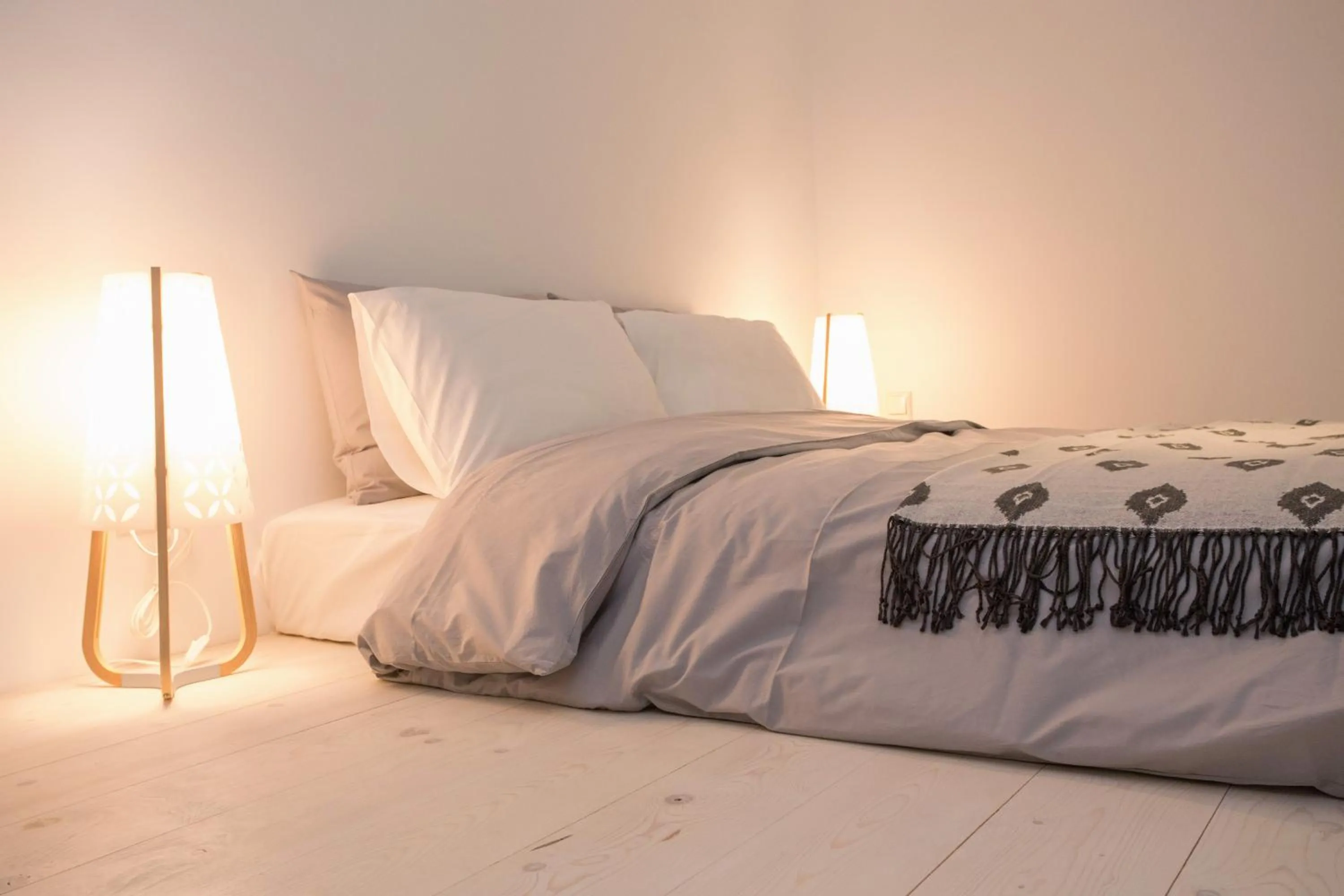 Bed in Homz Studios Faliro