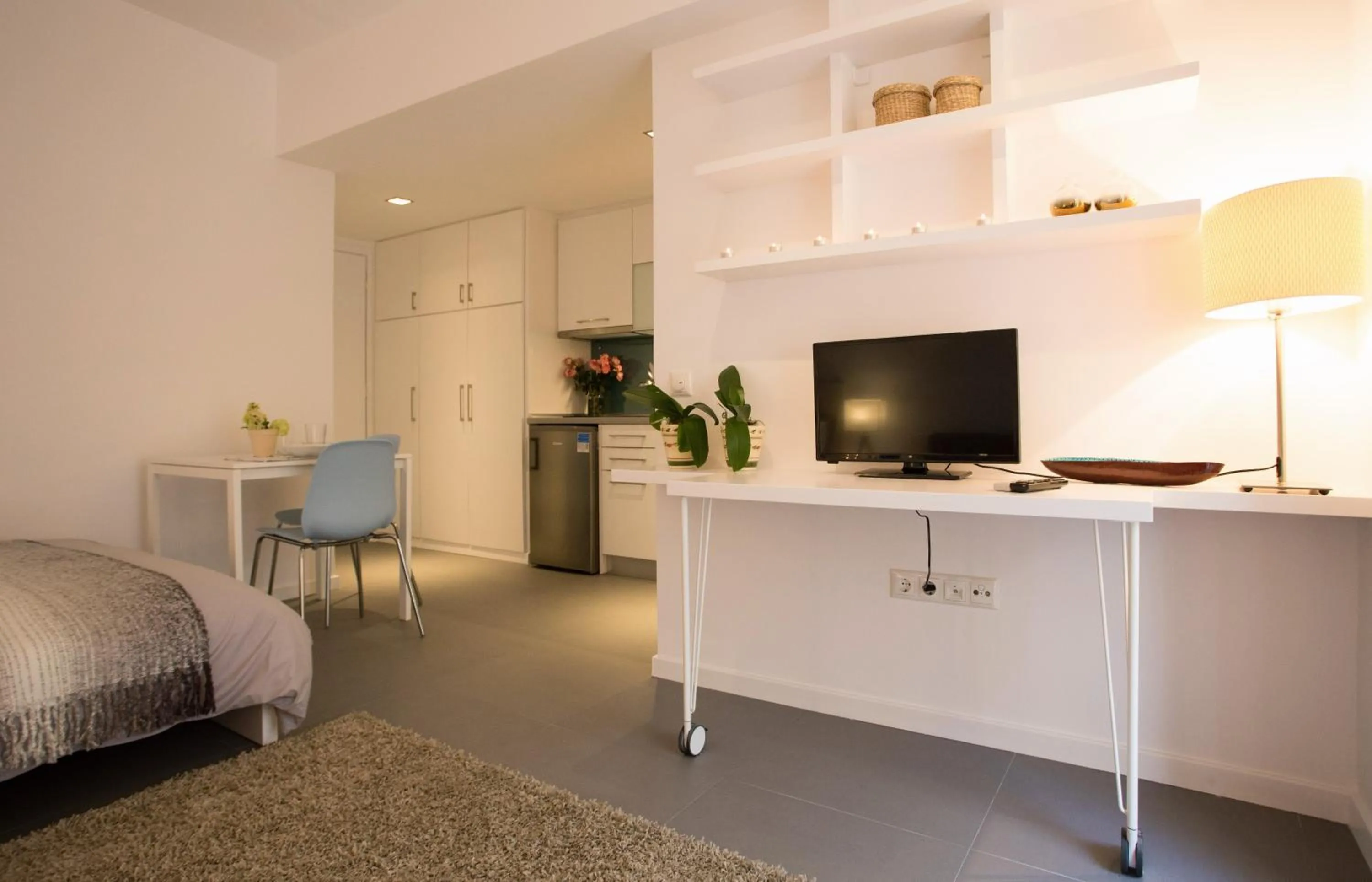 TV and multimedia, Bed in Homz Studios Faliro