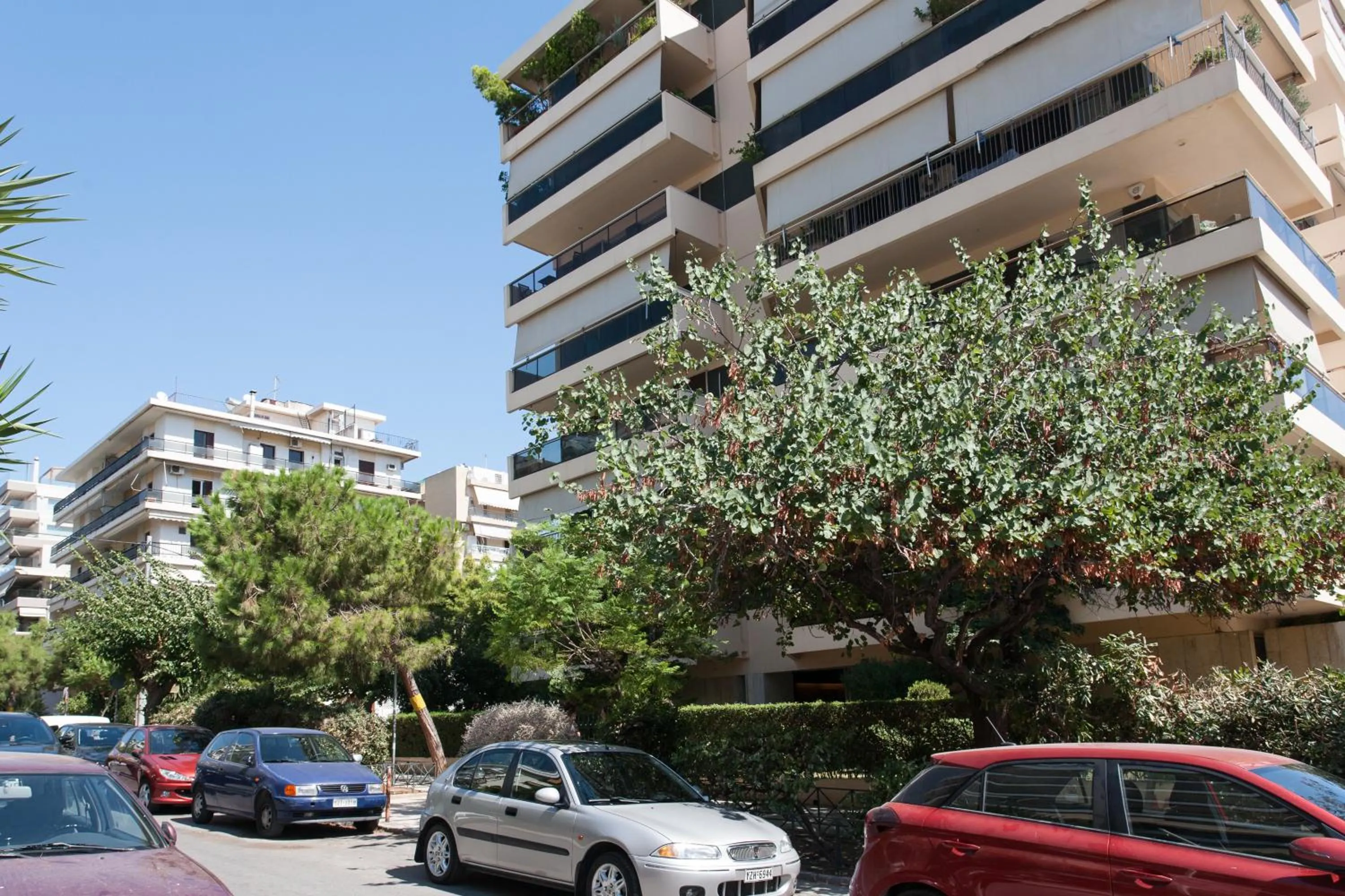 Property building in Homz Studios Faliro