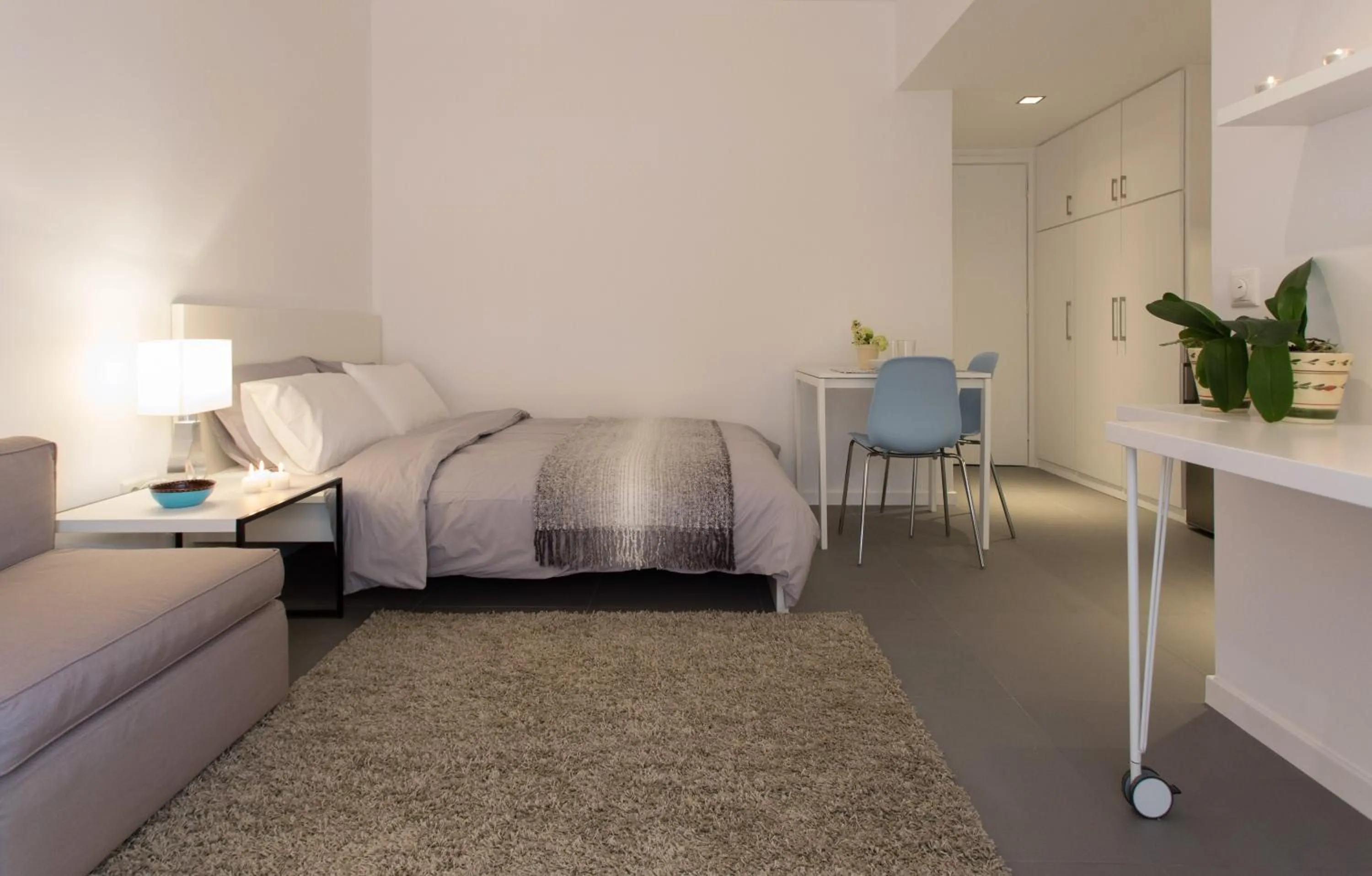 Bed in Homz Studios Faliro