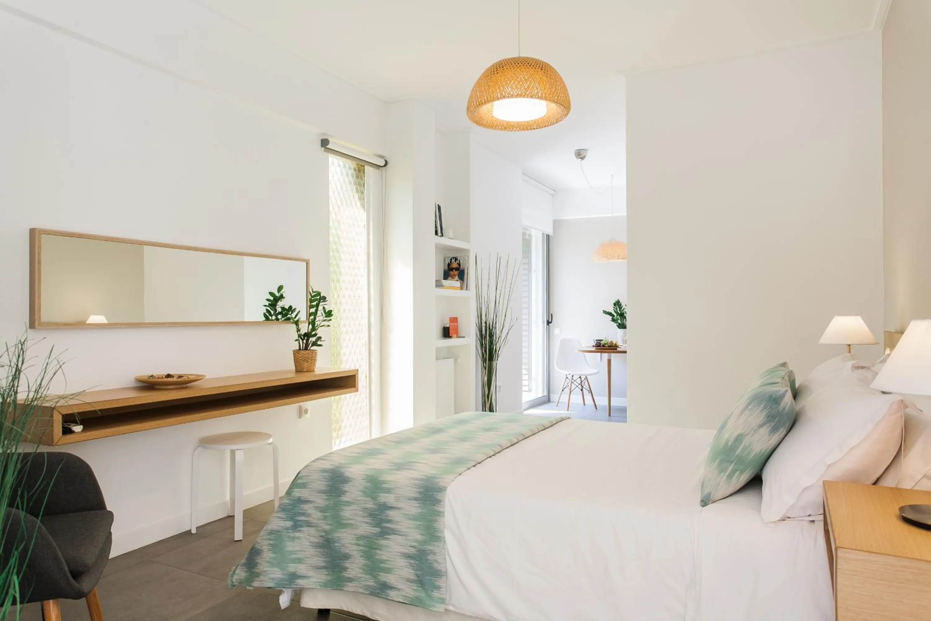 Bed in Homz Studios Faliro