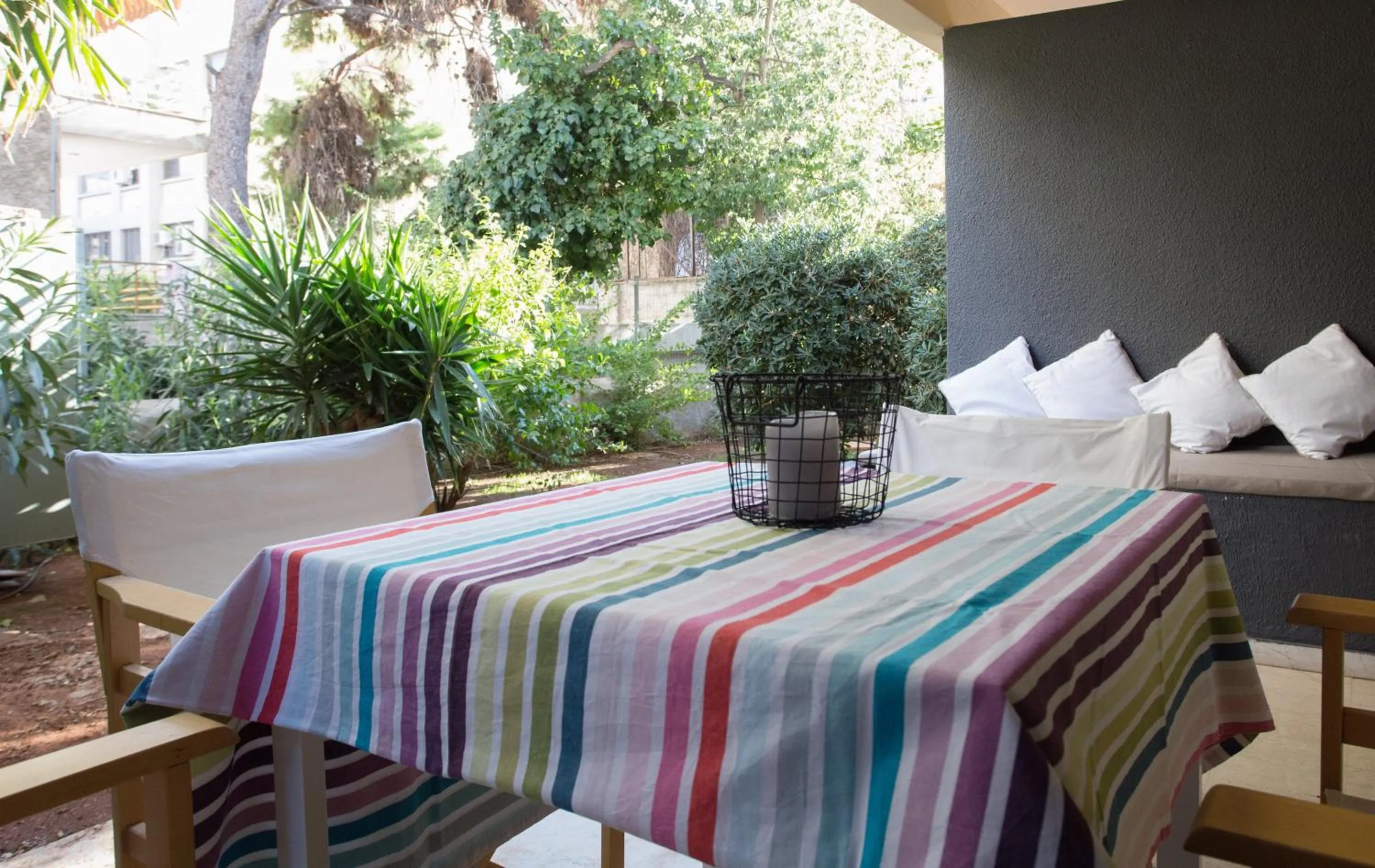 Garden in Homz Studios Faliro