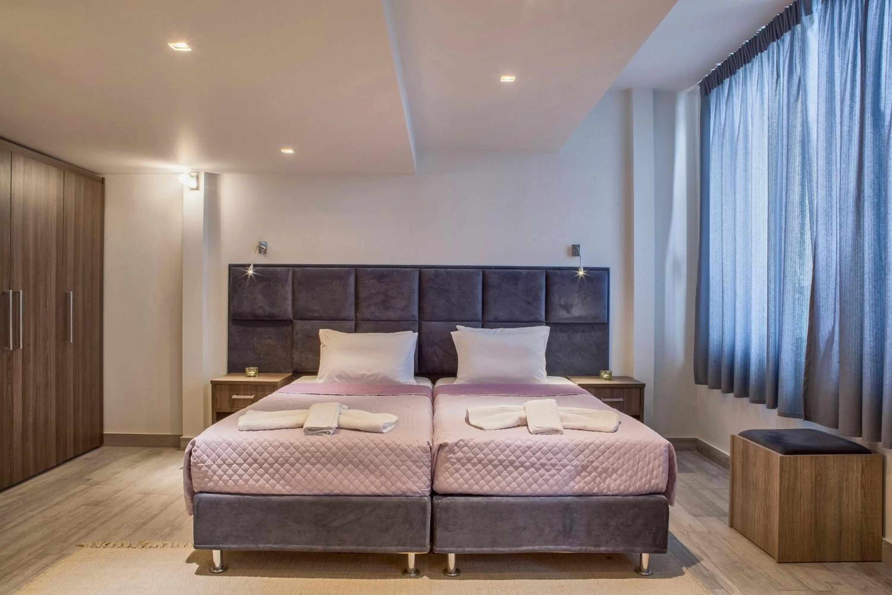Bedroom, Bed in Mari Hotel & Maisonettes