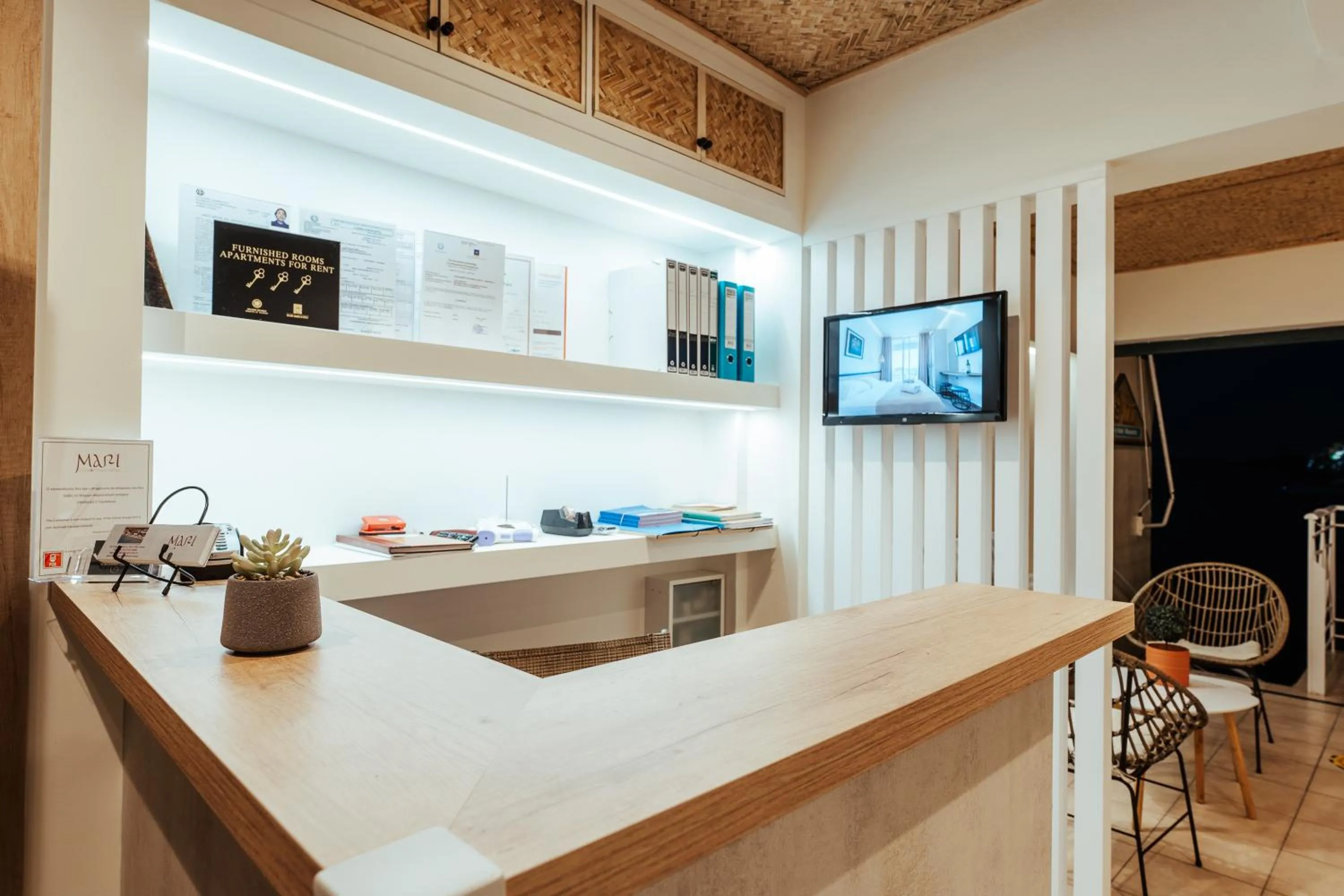 Lobby or reception in Mari Hotel & Maisonettes