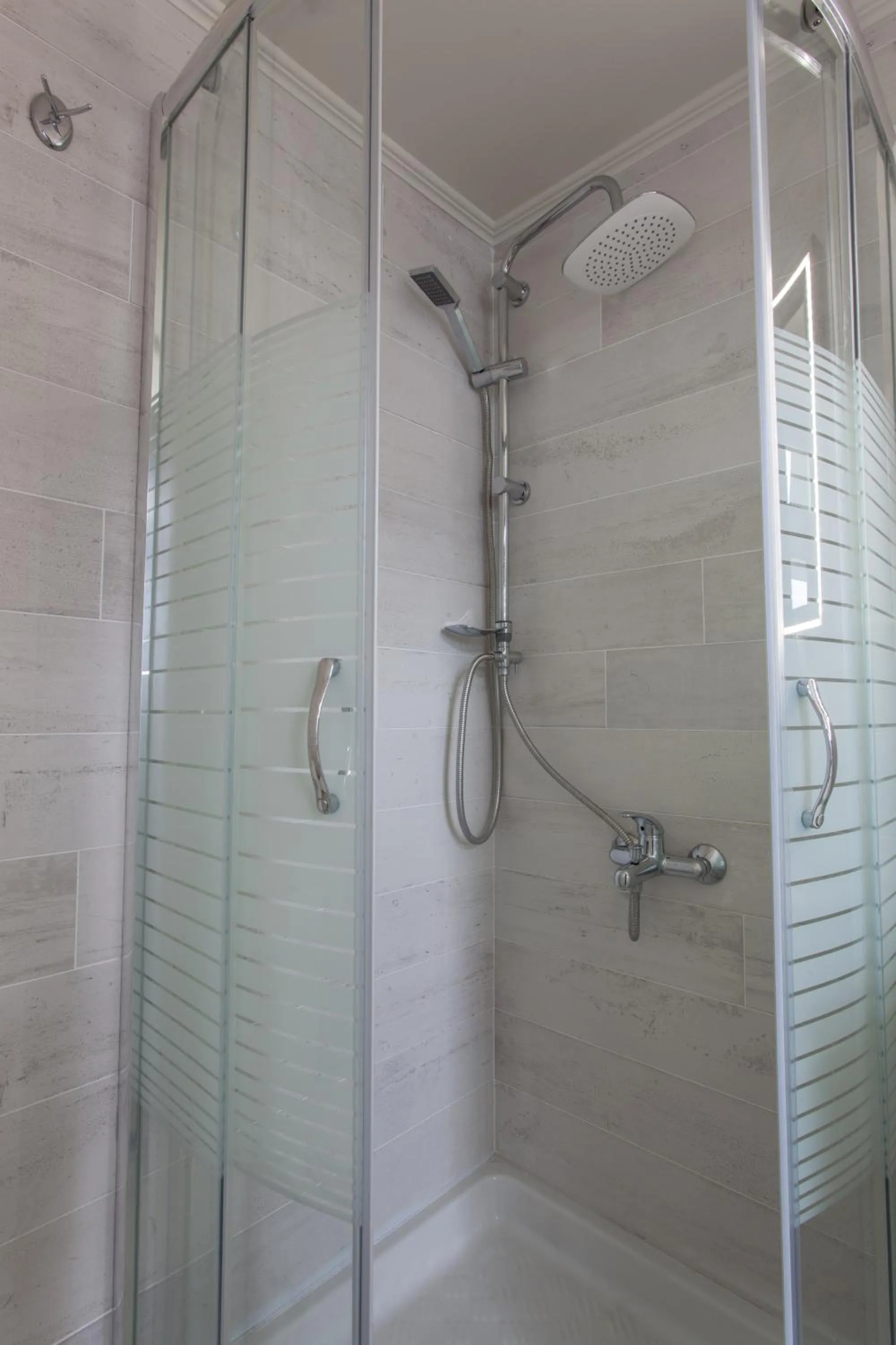 Bathroom in Mari Hotel & Maisonettes