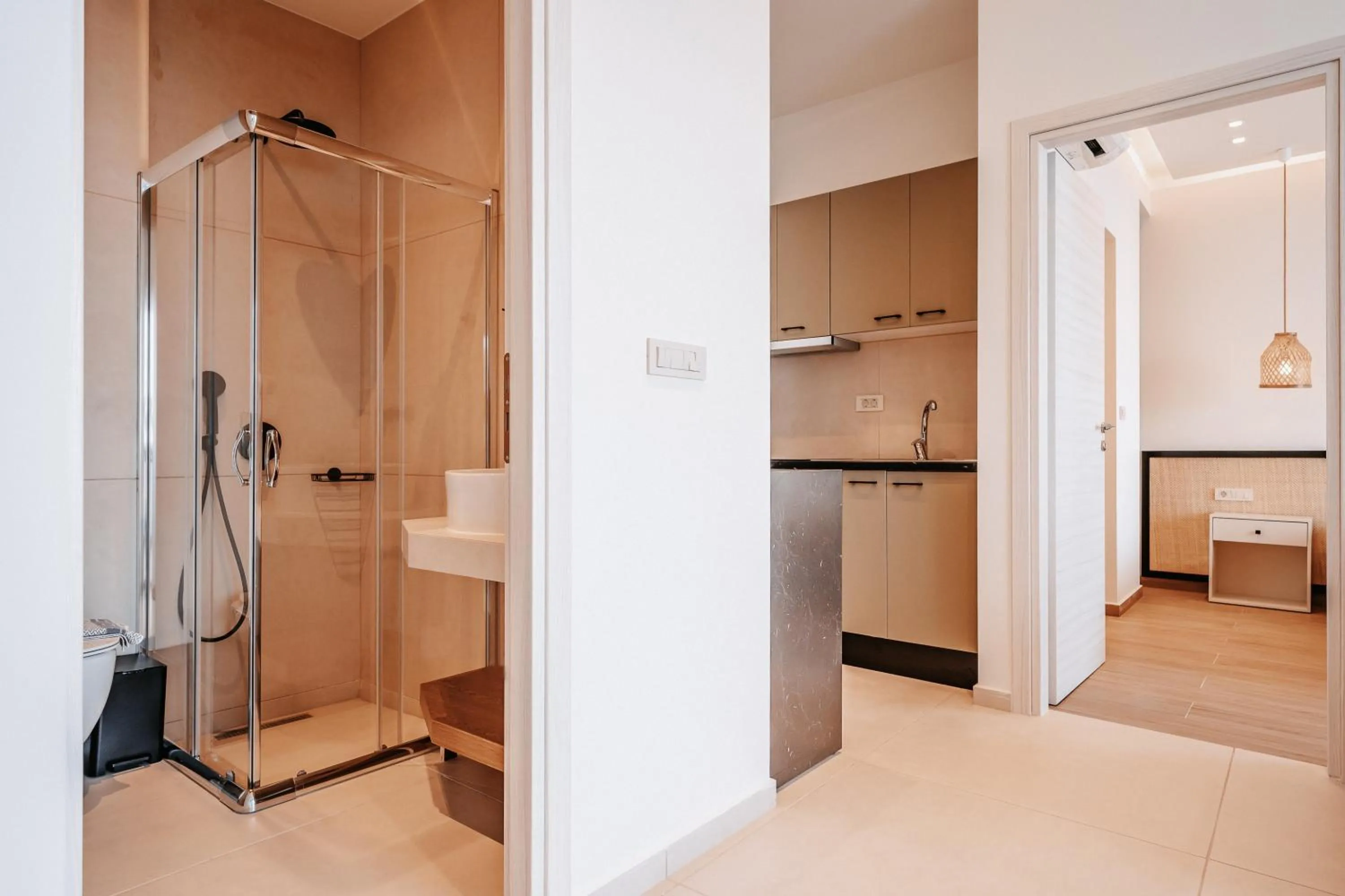 Bathroom in Mari Hotel & Maisonettes