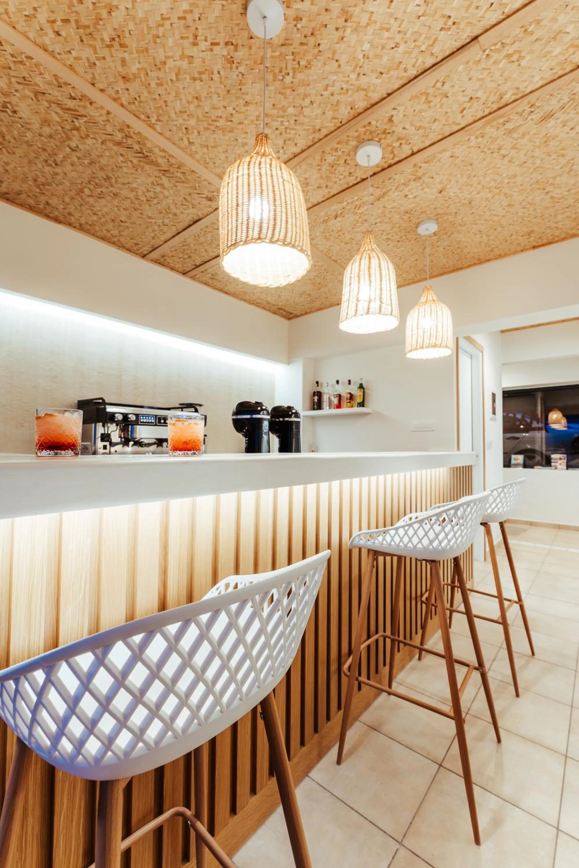 Lounge or bar in Mari Hotel & Maisonettes