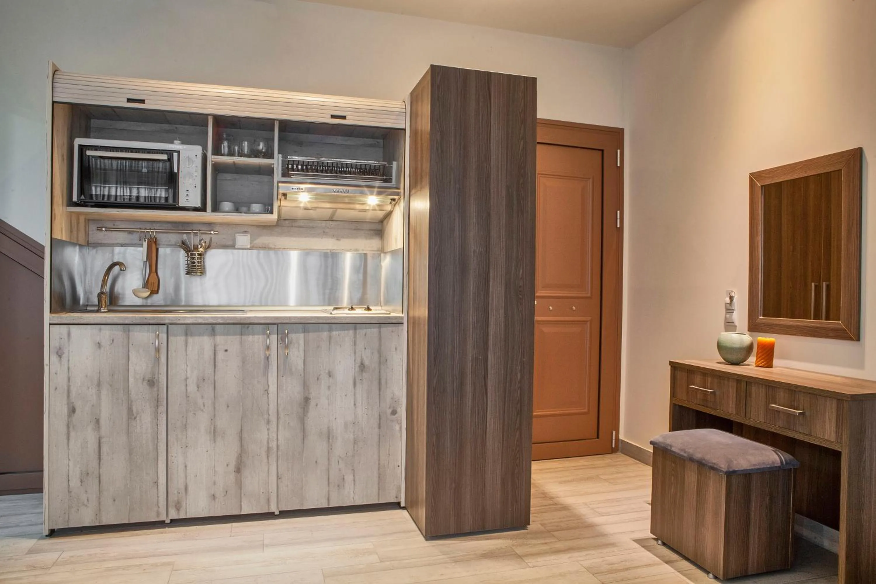 Kitchen or kitchenette in Mari Hotel & Maisonettes