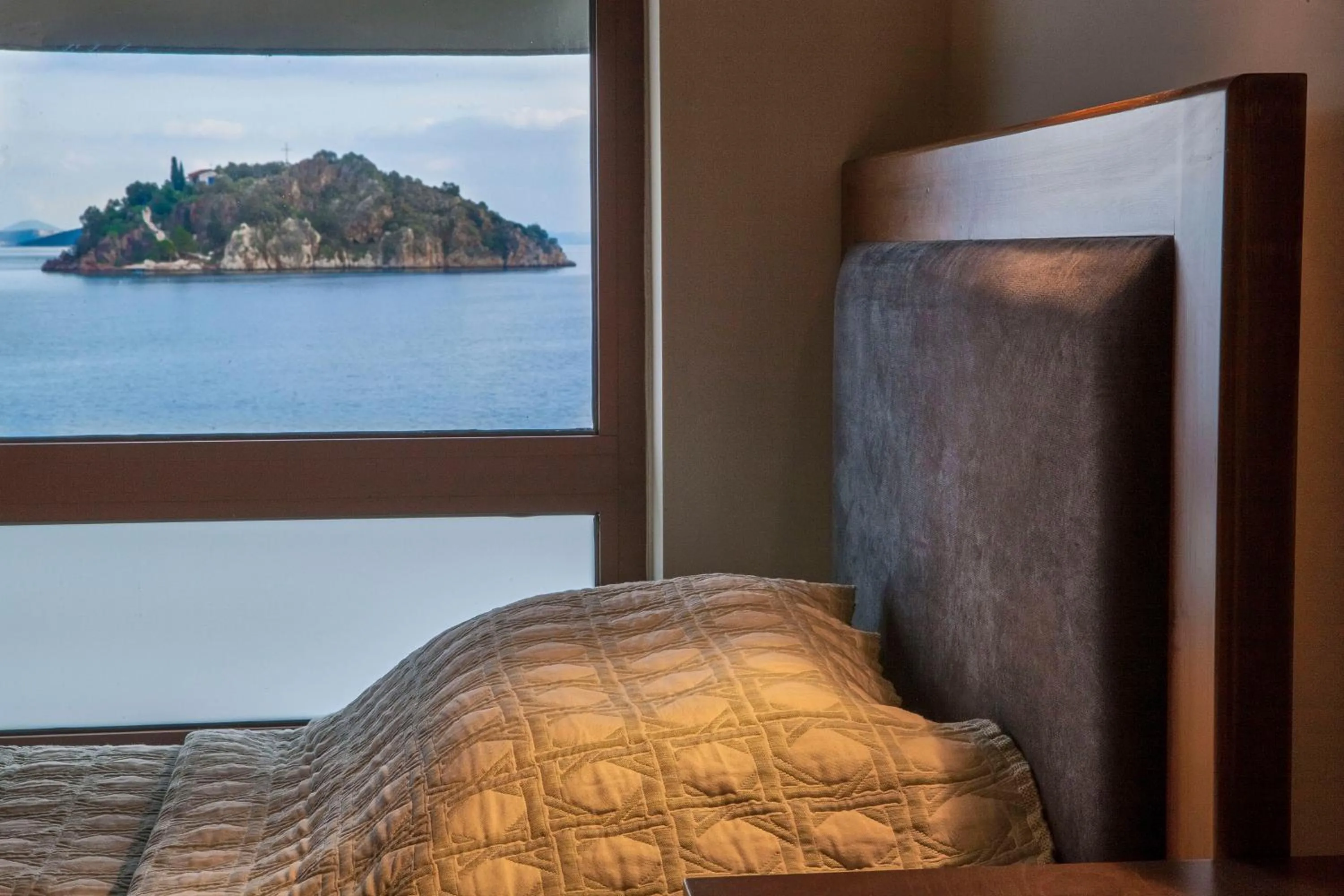 Bedroom, Bed in Mari Hotel & Maisonettes