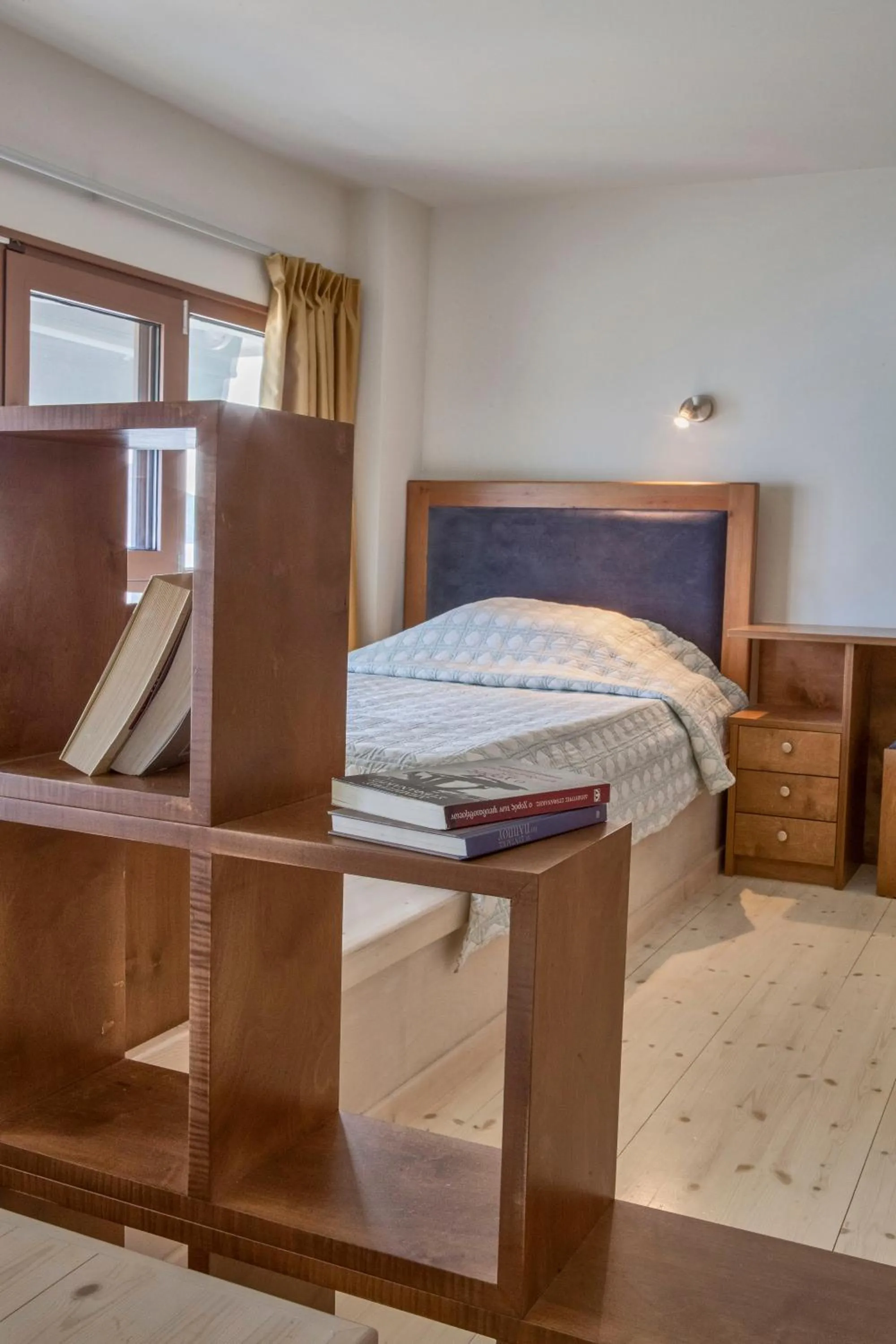 Bedroom, Bed in Mari Hotel & Maisonettes