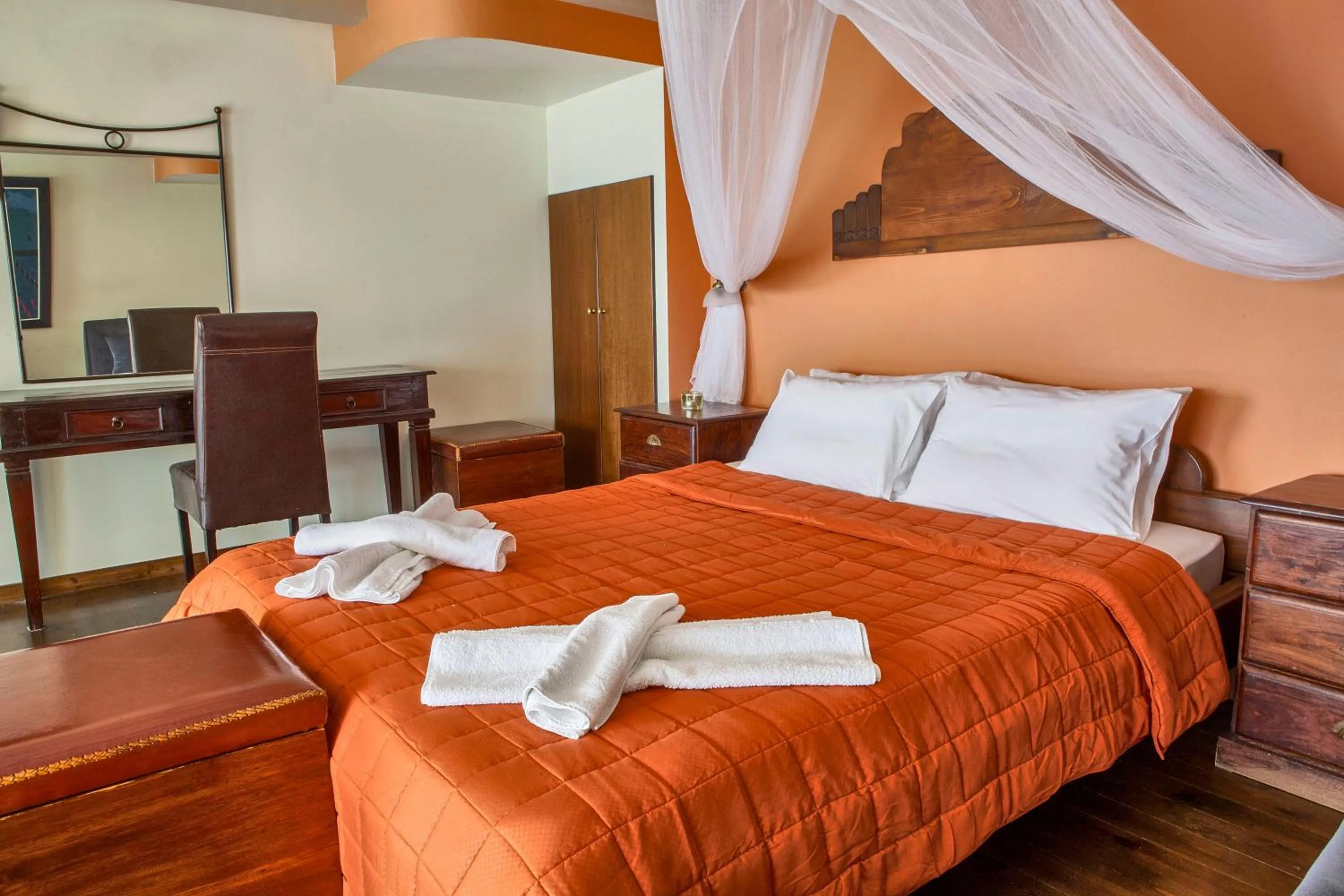 Bedroom, Bed in Mari Hotel & Maisonettes