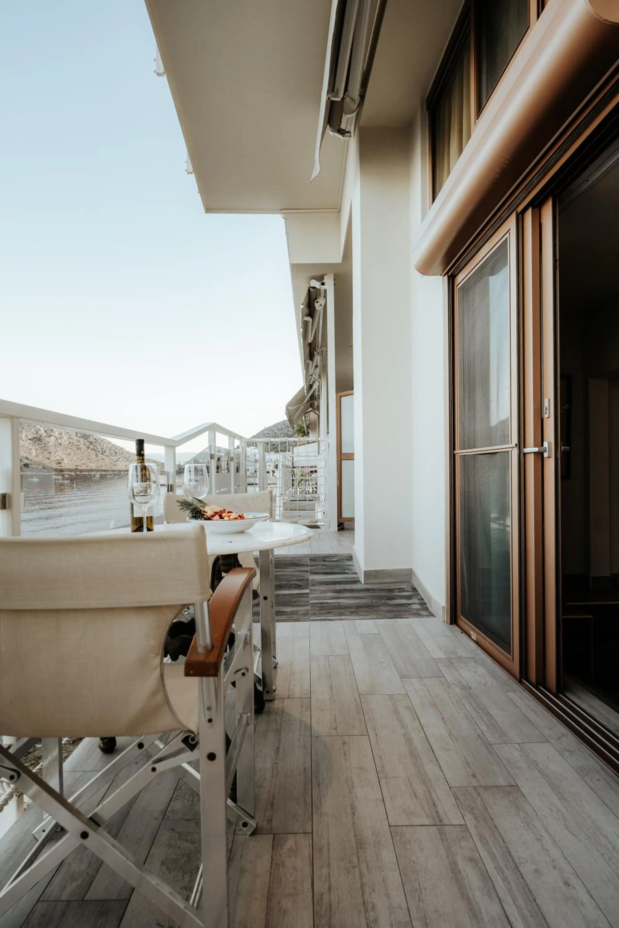 Balcony/Terrace in Mari Hotel & Maisonettes