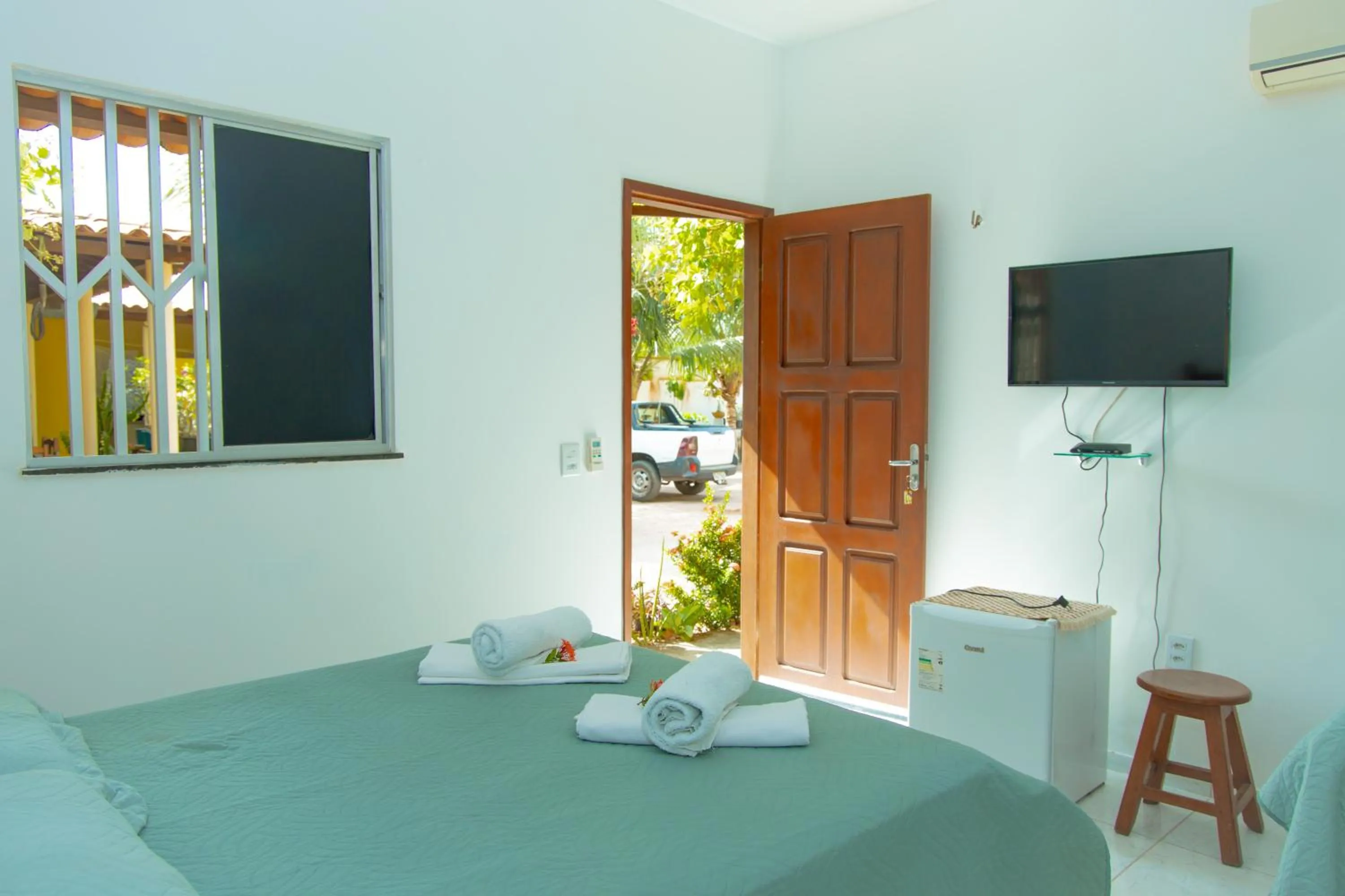 Bathroom, Bed in Pousada Águas Claras
