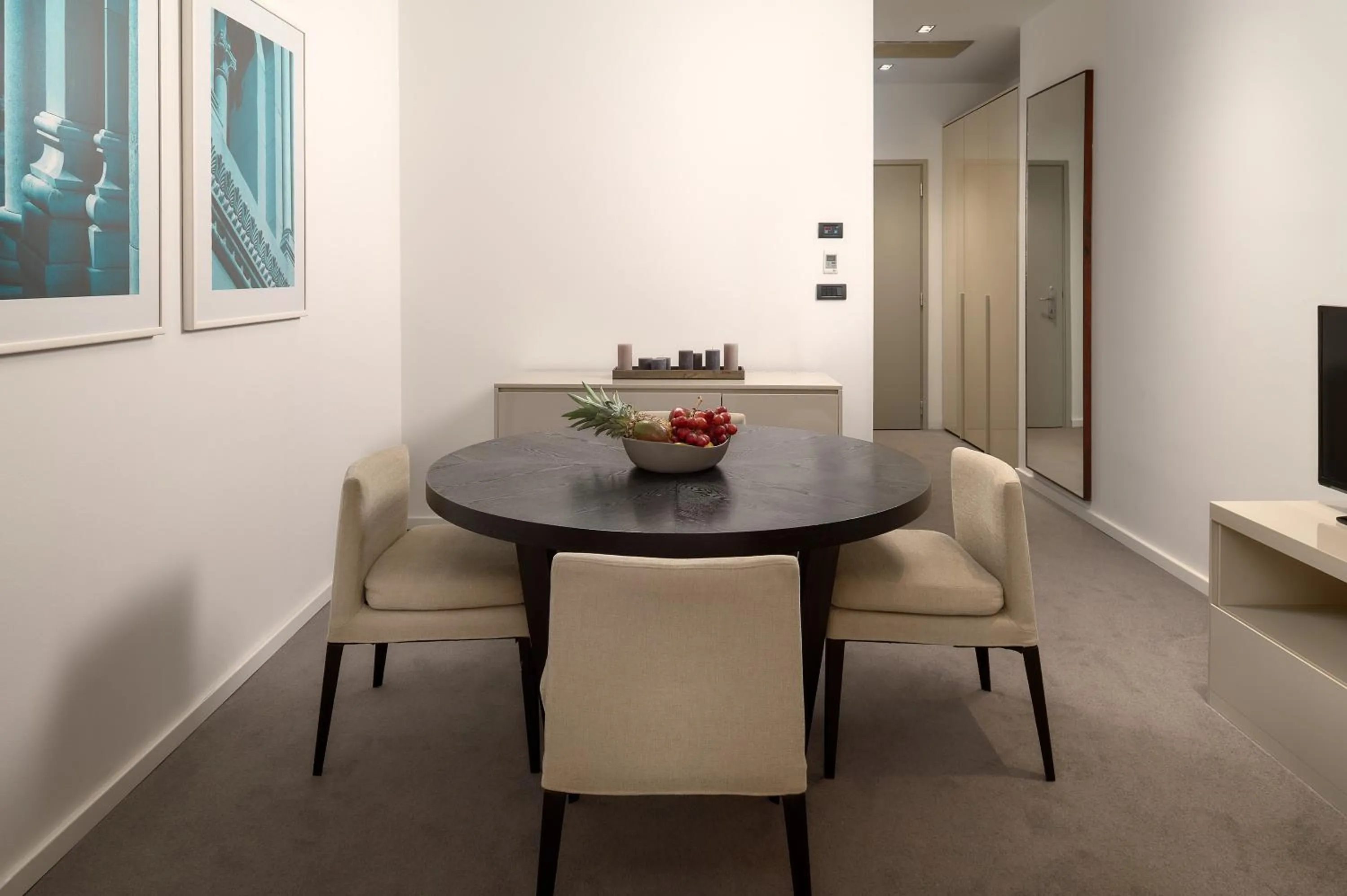 Seating area in Hotel Atrium