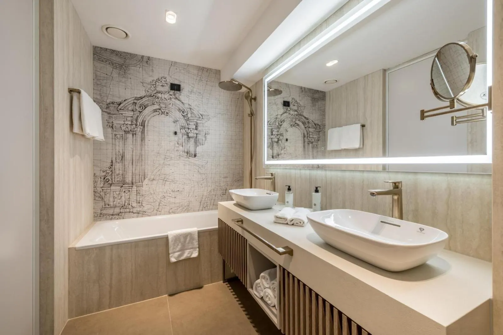 Bathroom in Hotel Atrium