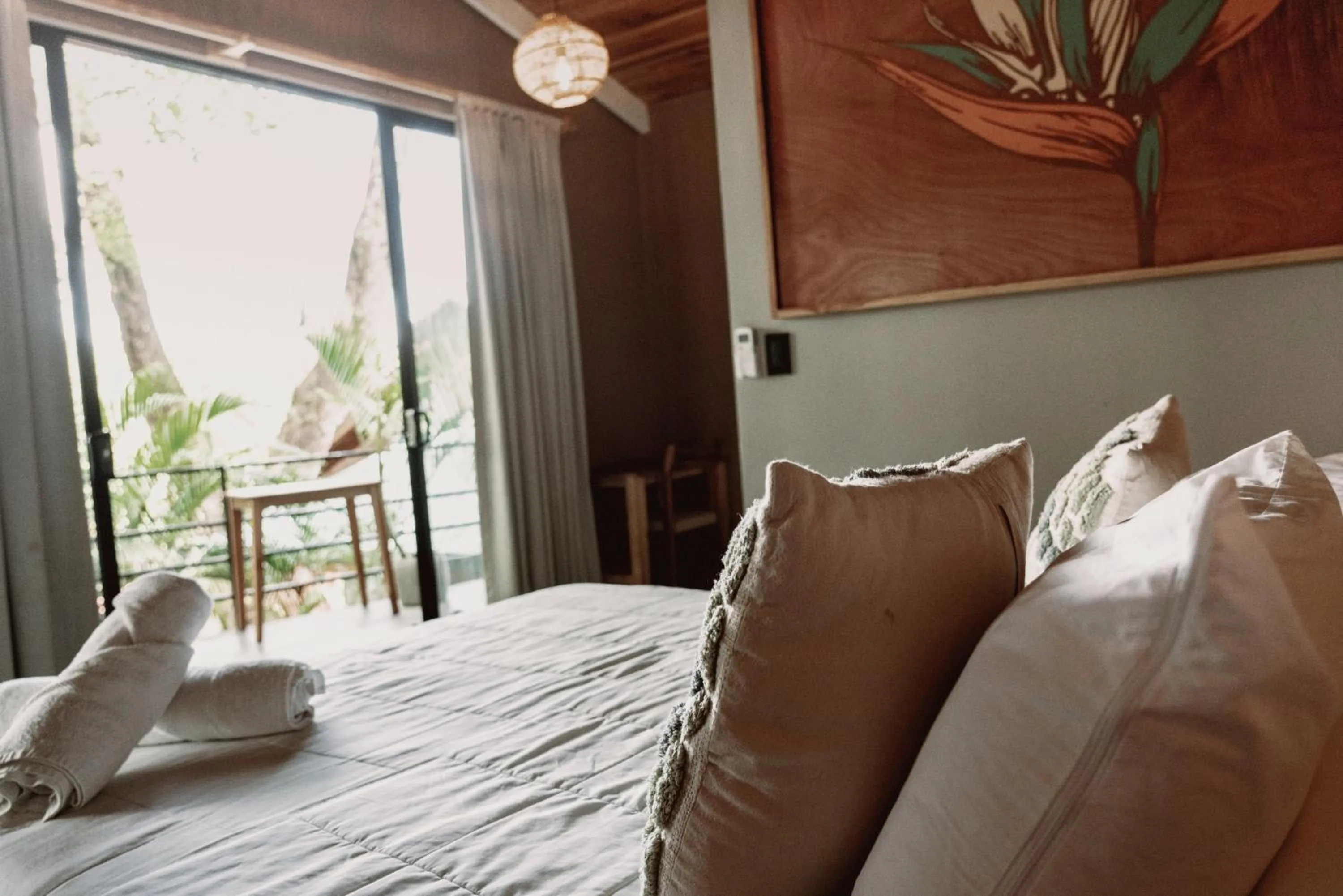 Bedroom, Bed in Socialtel Santa Teresa South