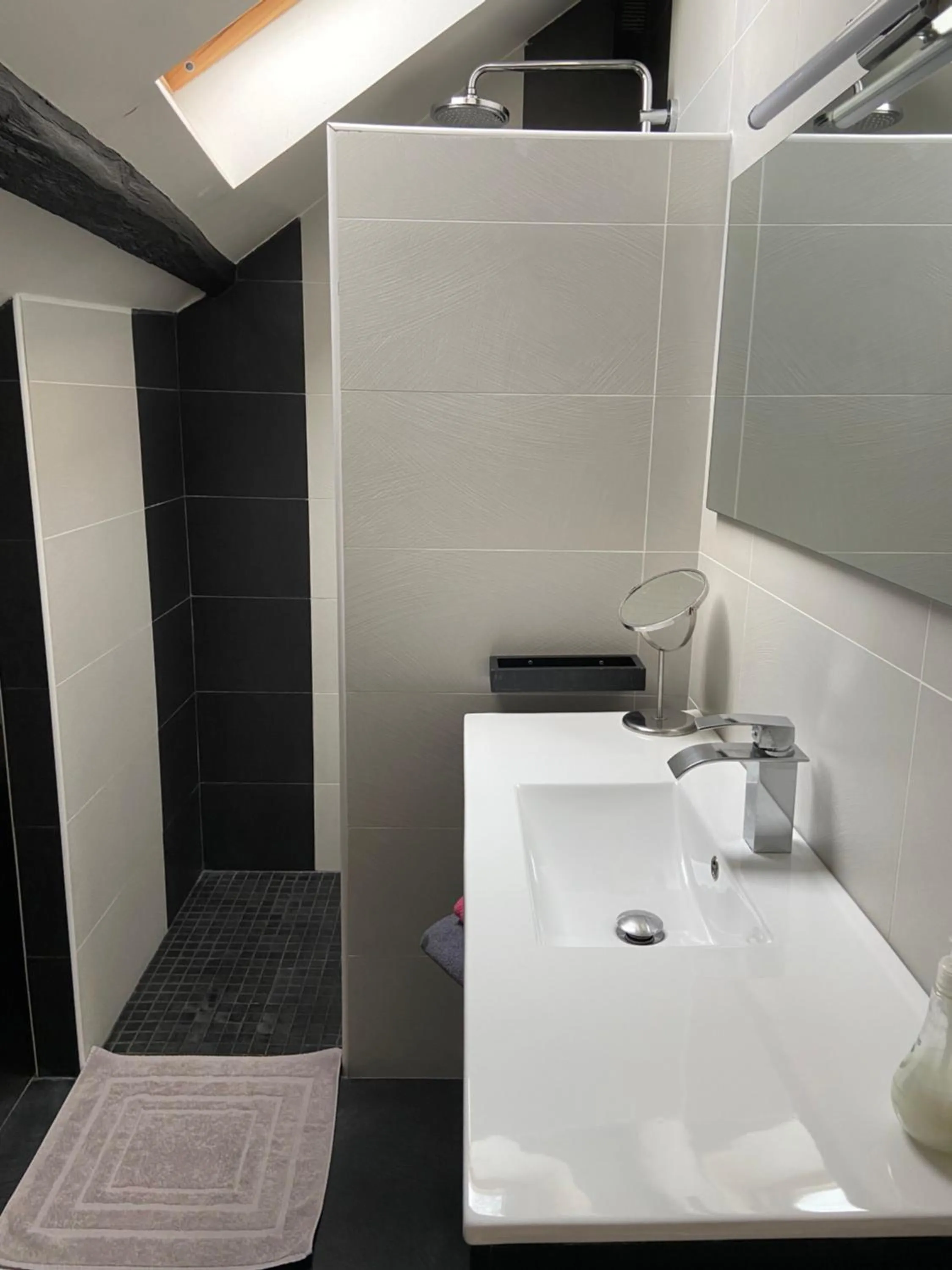 Les Crinieres En Brie