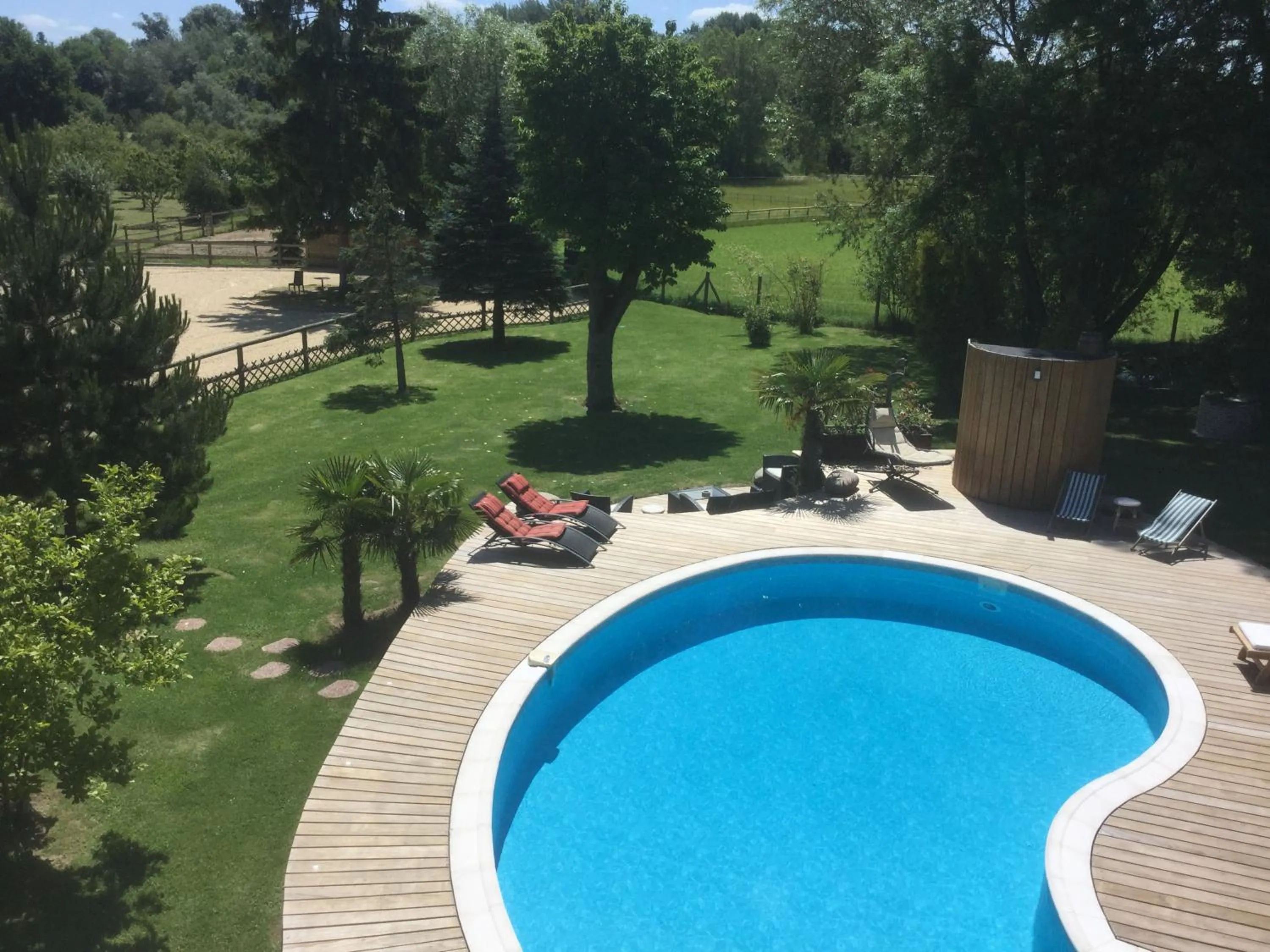 Bird's eye view in Les Crinieres En Brie