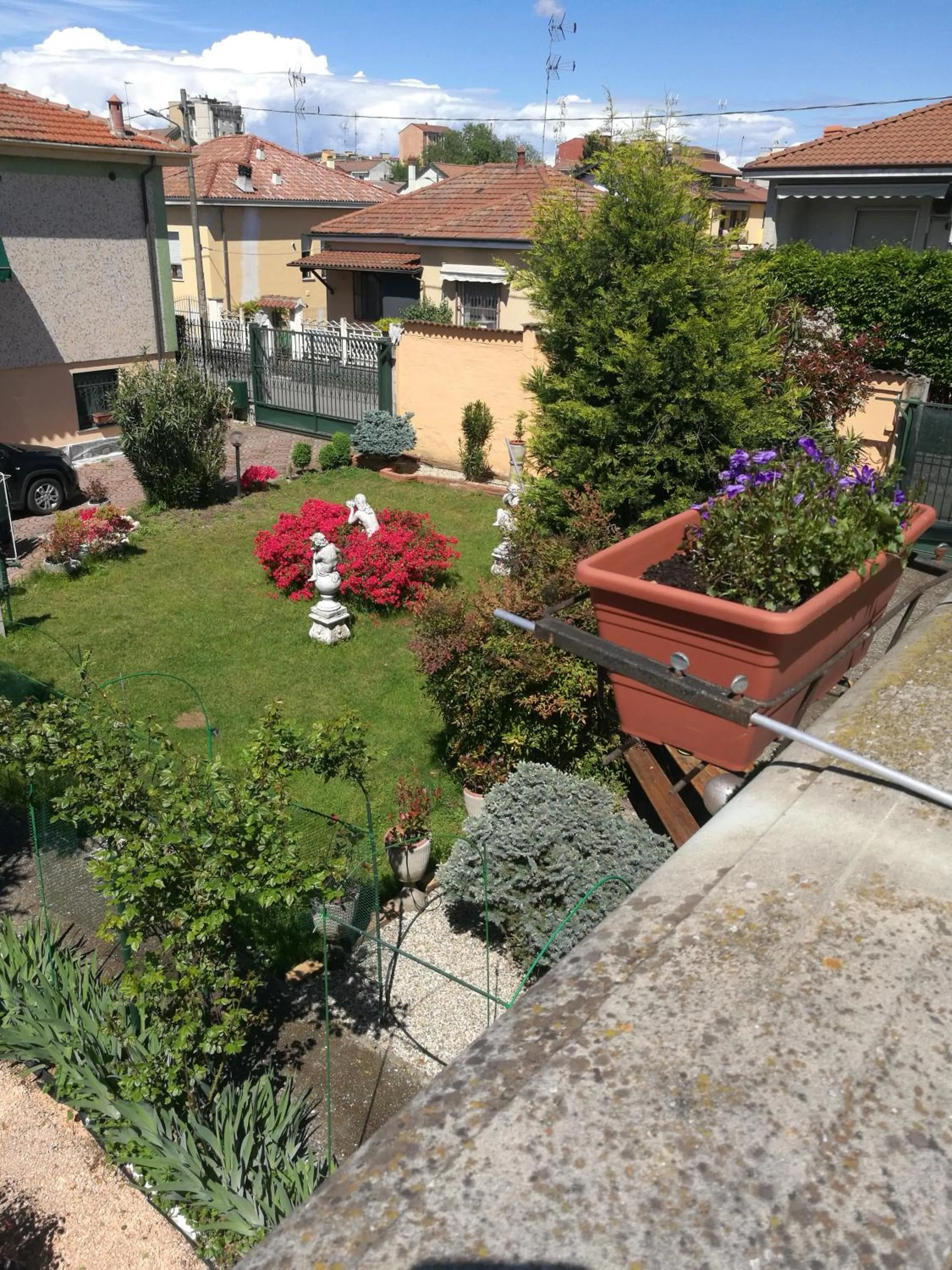 Inner courtyard view in B&B Antica Corte Lombarda