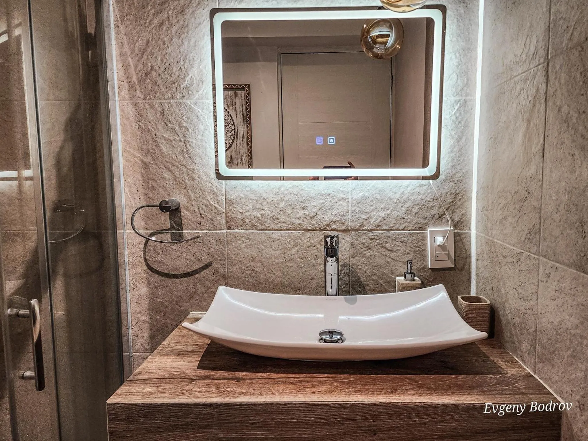 Shower in Casa Blanca Boutique & Organic