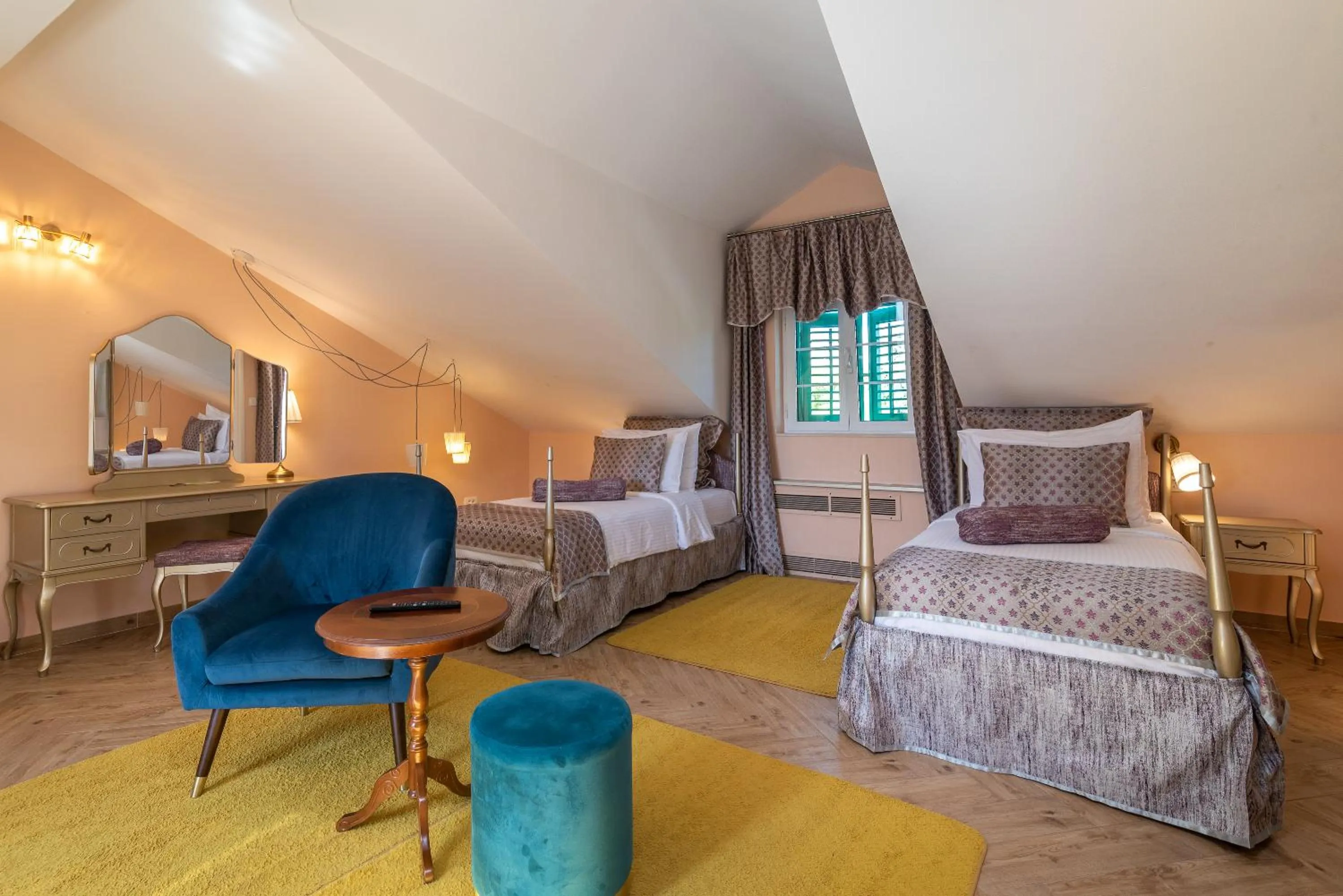 Bed in Heritage Hotel Pasike