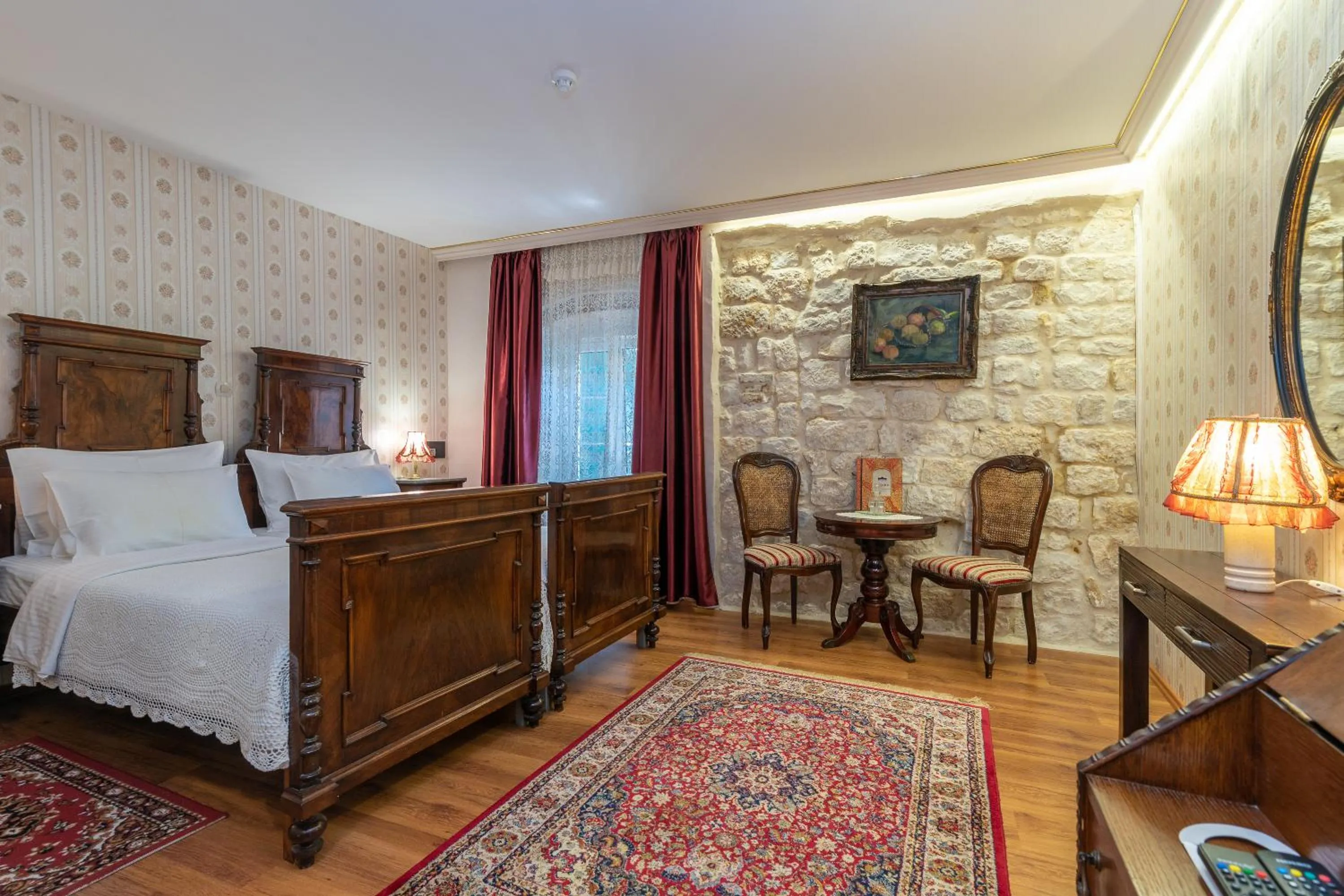 Bed in Heritage Hotel Pasike